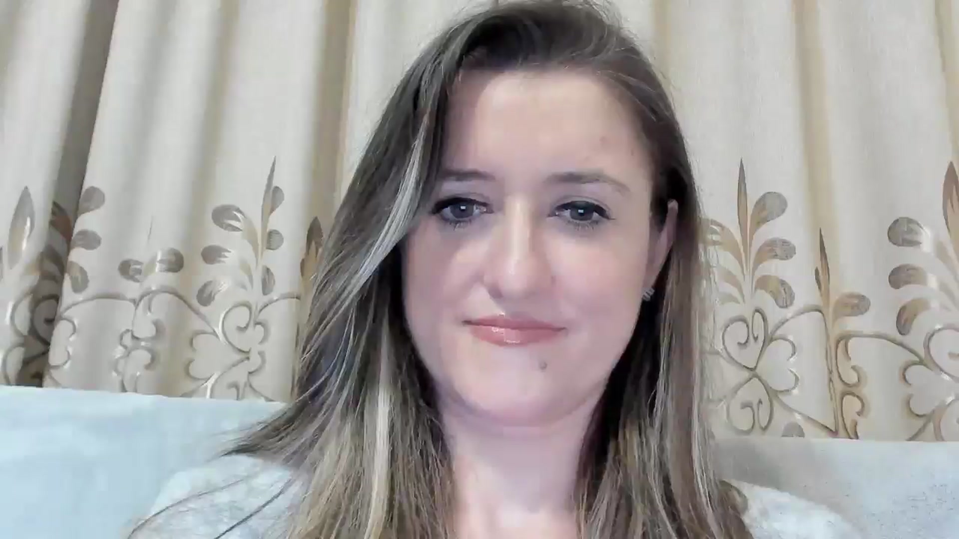 Gallery image thumbnail from BestDream's myfreecams stream on, 03/30/2025, 01:27 image 6 of 20