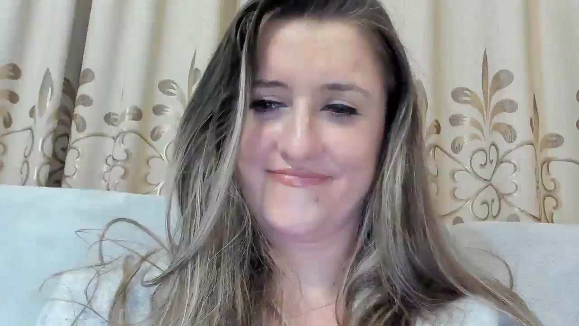 Gallery image thumbnail from BestDream's myfreecams stream on, 03/30/2025, 02:55 image 18 of 20
