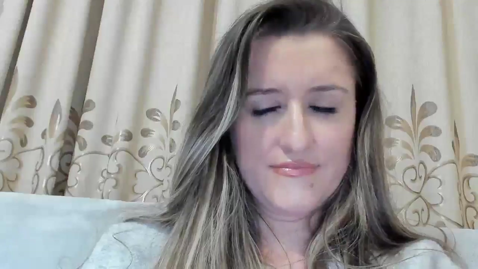 Gallery image thumbnail from BestDream's myfreecams stream on, 03/30/2025, 02:55 image 4 of 20