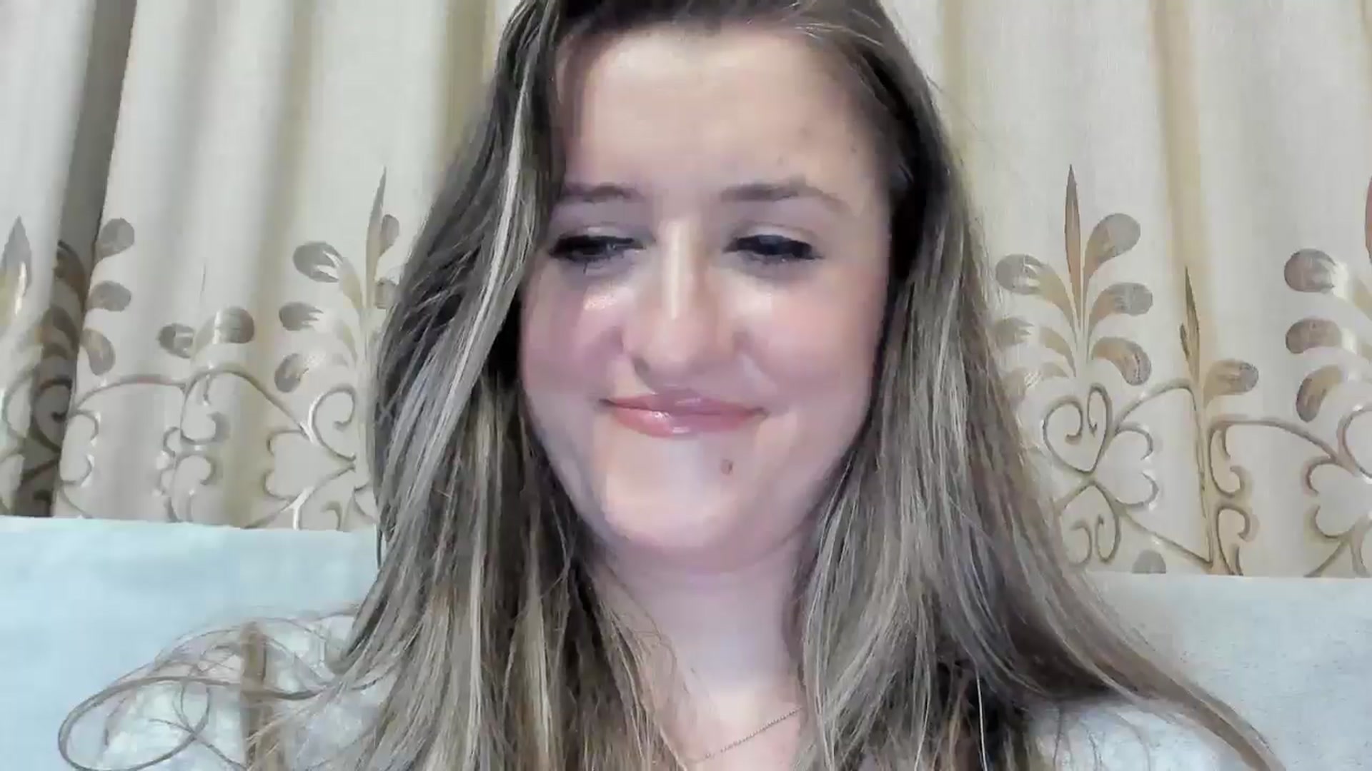 Gallery image thumbnail from BestDream's myfreecams stream on, 03/30/2025, 02:55 image 16 of 20