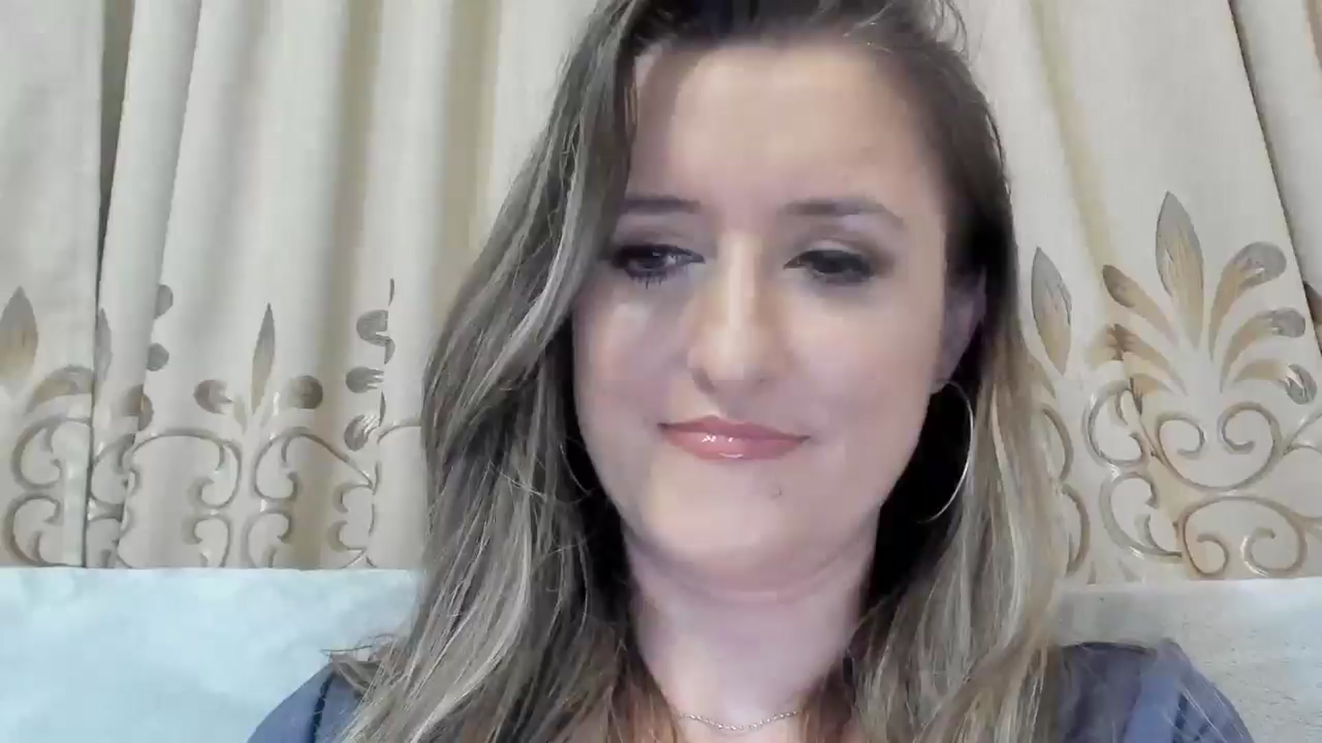 Gallery image thumbnail from BestDream's myfreecams stream on, 03/30/2025, 22:26 image 5 of 20