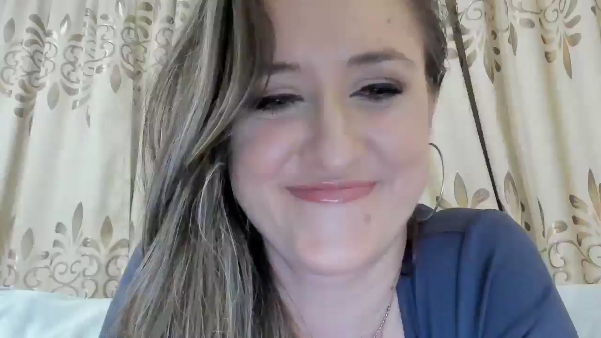Gallery image thumbnail from BestDream's myfreecams stream on, 03/30/2025, 23:04 image 12 of 20