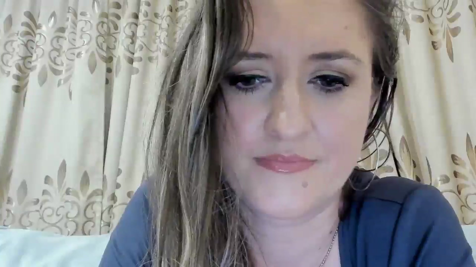 Gallery image thumbnail from BestDream's myfreecams stream on, 03/30/2025, 23:04 image 4 of 20