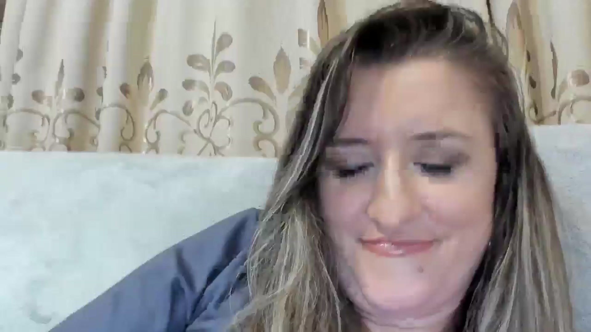 Gallery image thumbnail from BestDream's myfreecams stream on, 03/31/2025, 03:11 image 14 of 20