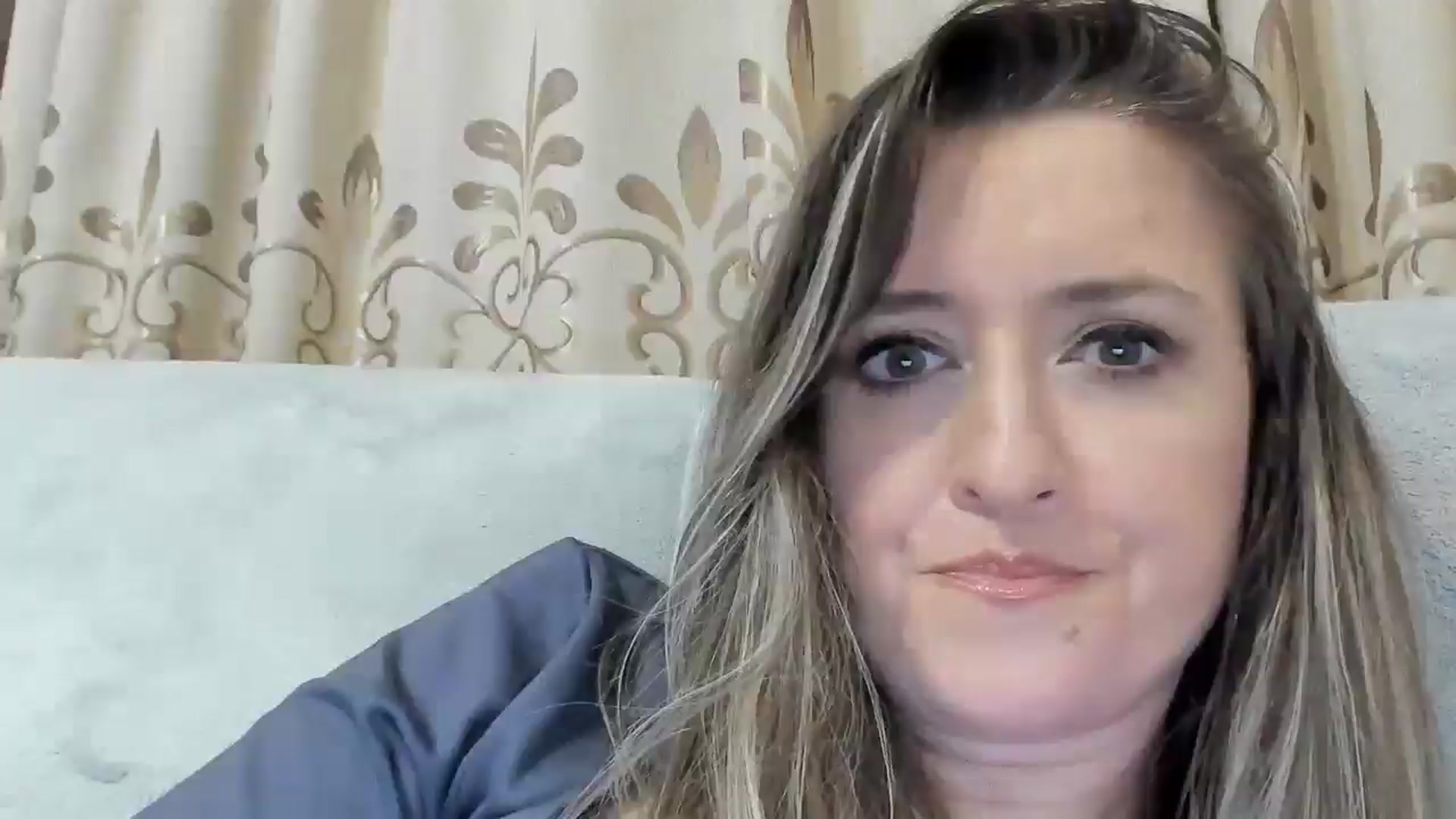 Gallery image thumbnail from BestDream's myfreecams stream on, 03/31/2025, 03:11 image 16 of 20