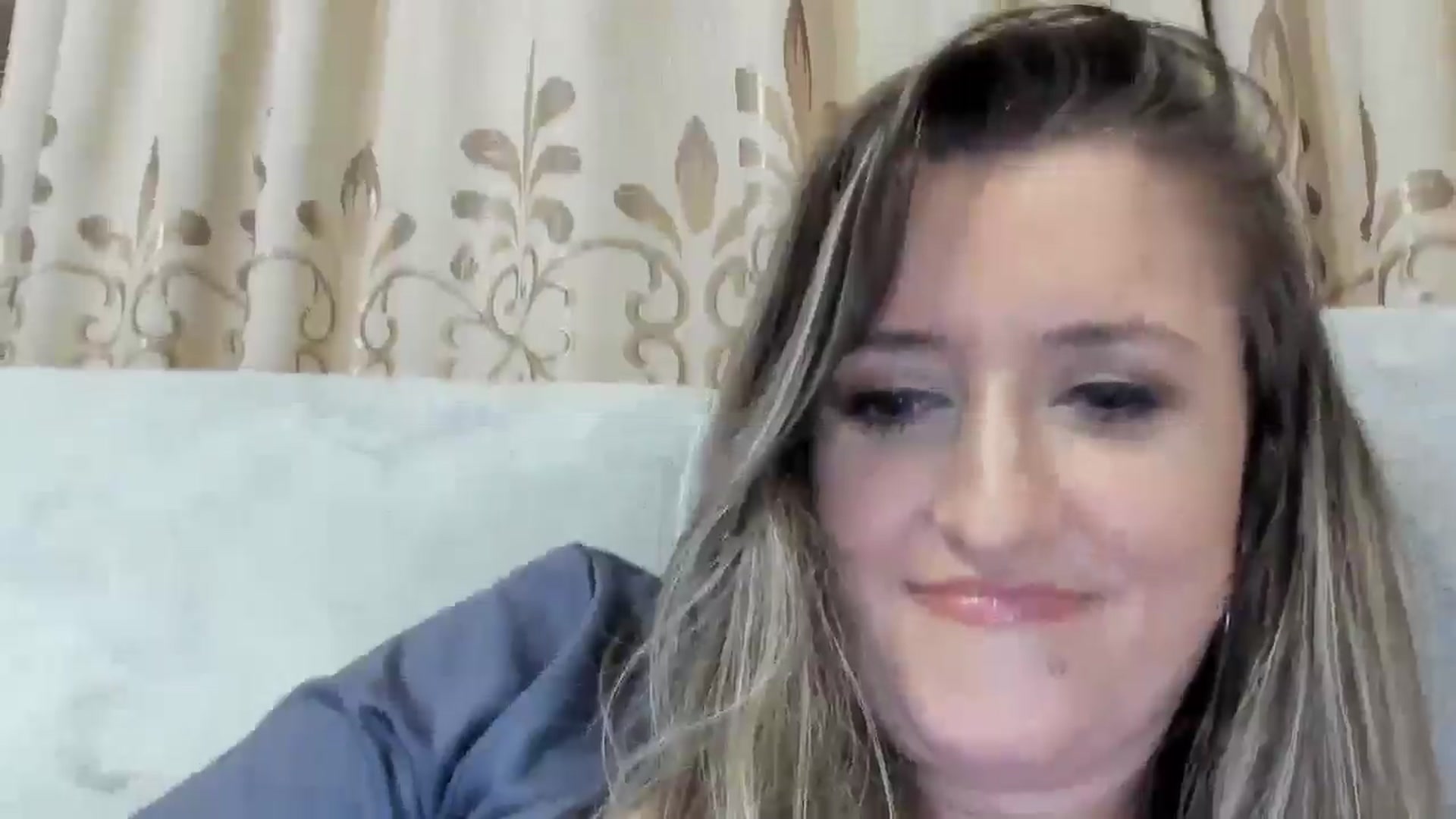 Gallery image thumbnail from BestDream's myfreecams stream on, 03/31/2025, 03:11 image 18 of 20