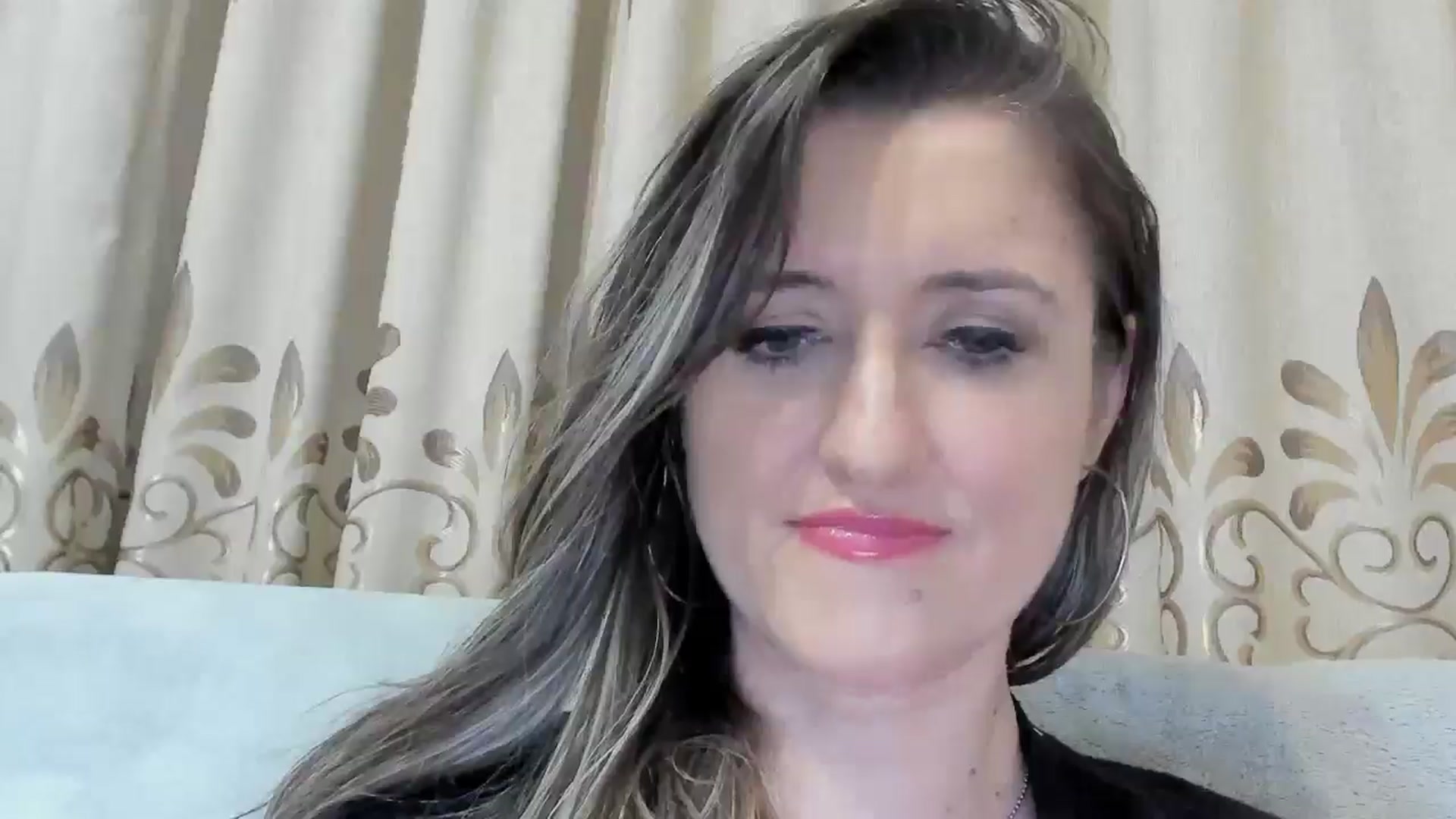 Gallery image thumbnail from BestDream's myfreecams stream on, 03/31/2025, 21:46 image 5 of 20