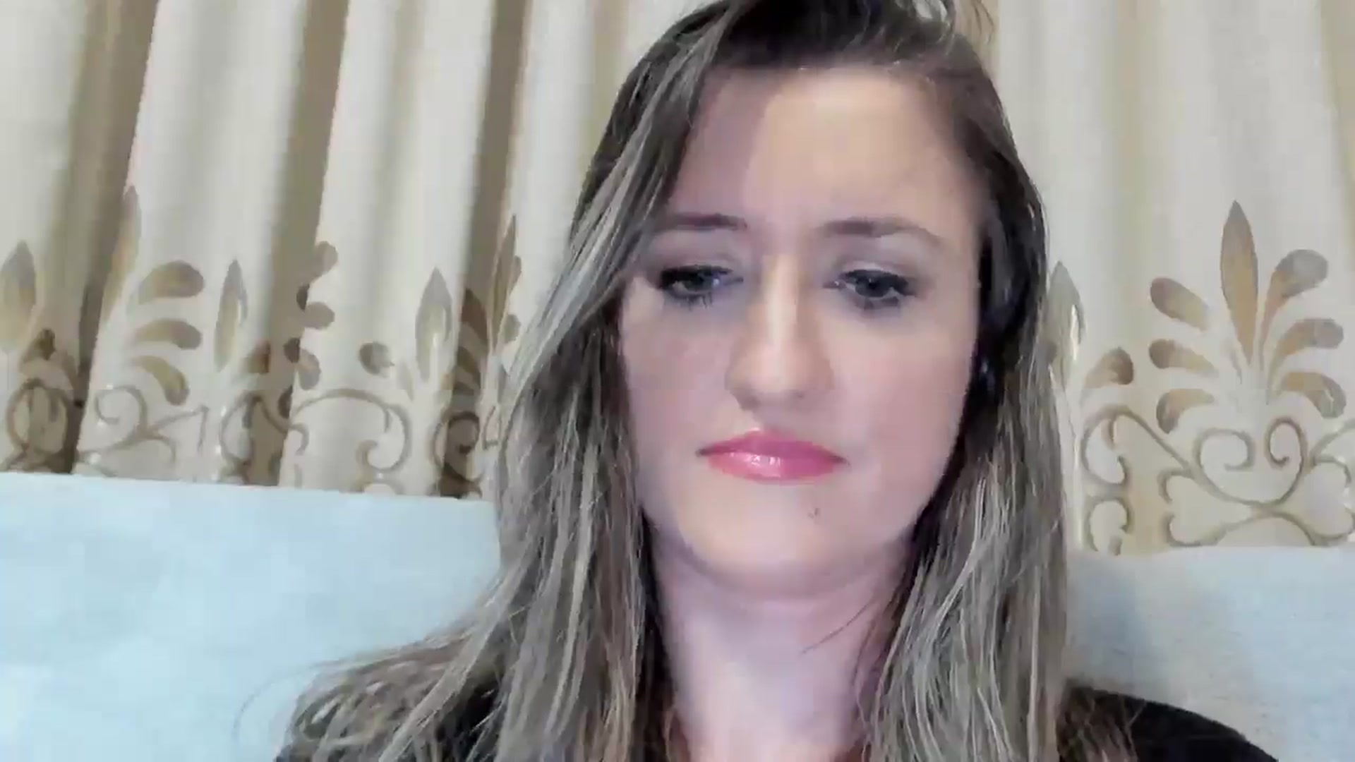 Gallery image thumbnail from BestDream's myfreecams stream on, 03/31/2025, 23:33 image 13 of 20