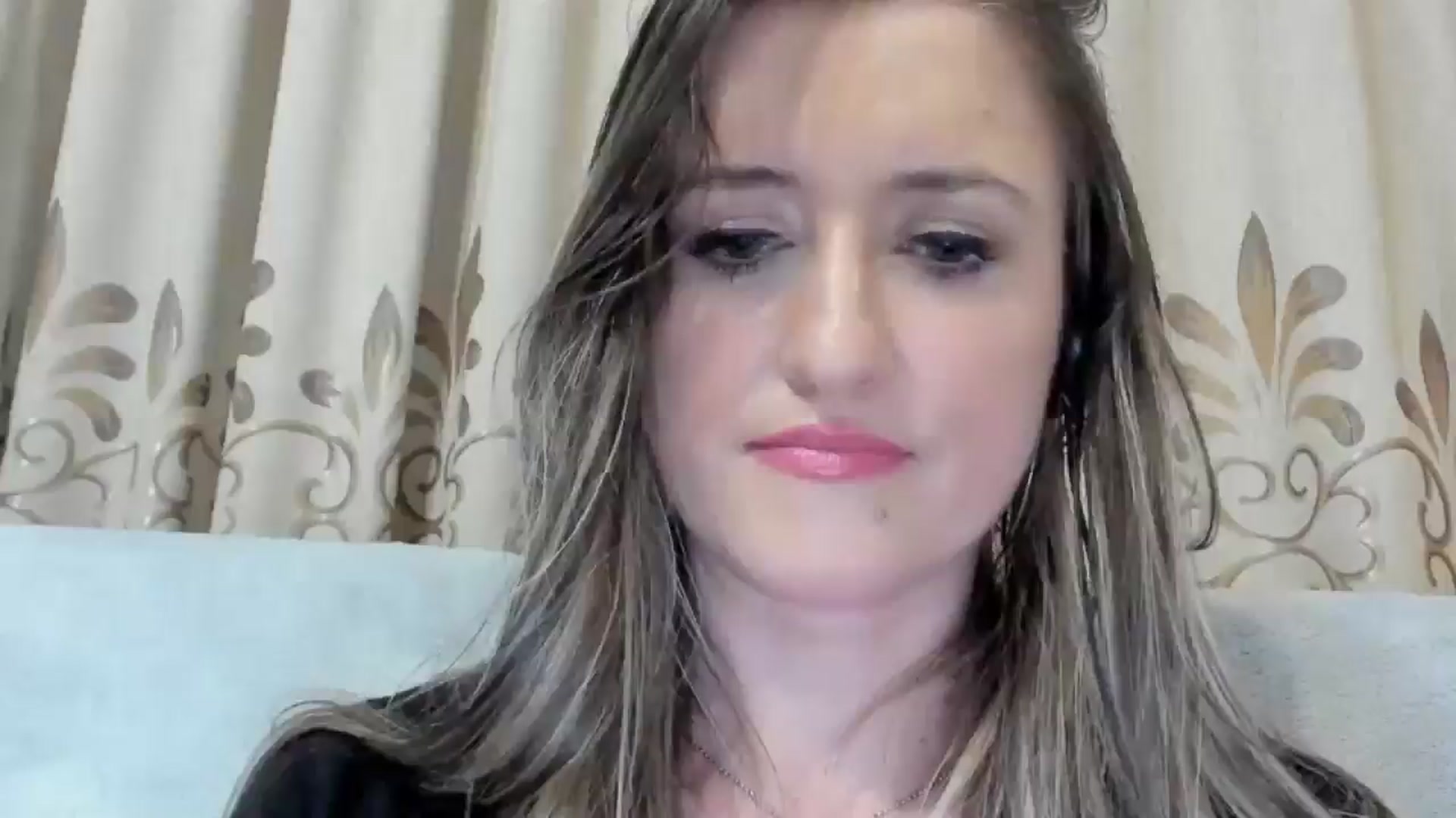 Gallery image thumbnail from BestDream's myfreecams stream on, 04/01/2025, 24:38 image 2 of 20