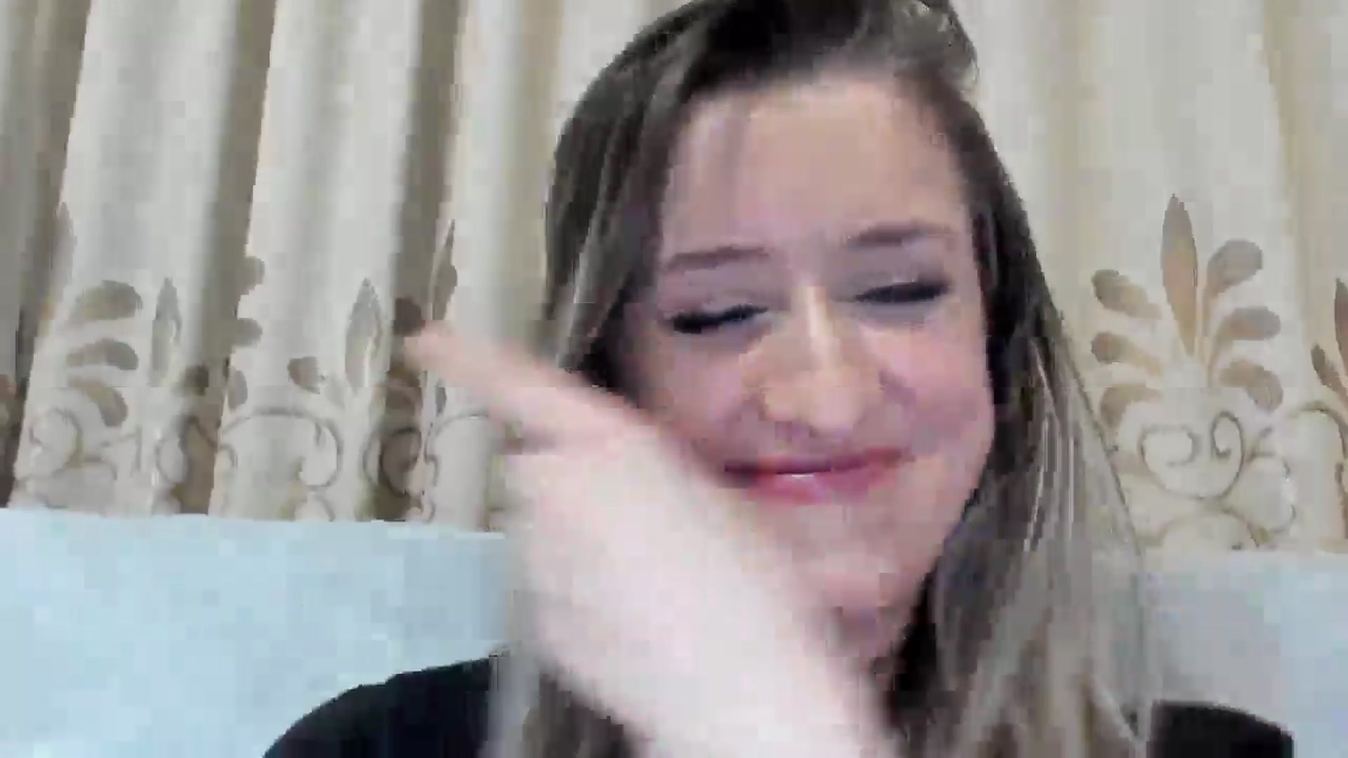 Gallery image thumbnail from BestDream's myfreecams stream on, 04/01/2025, 24:38 image 7 of 20