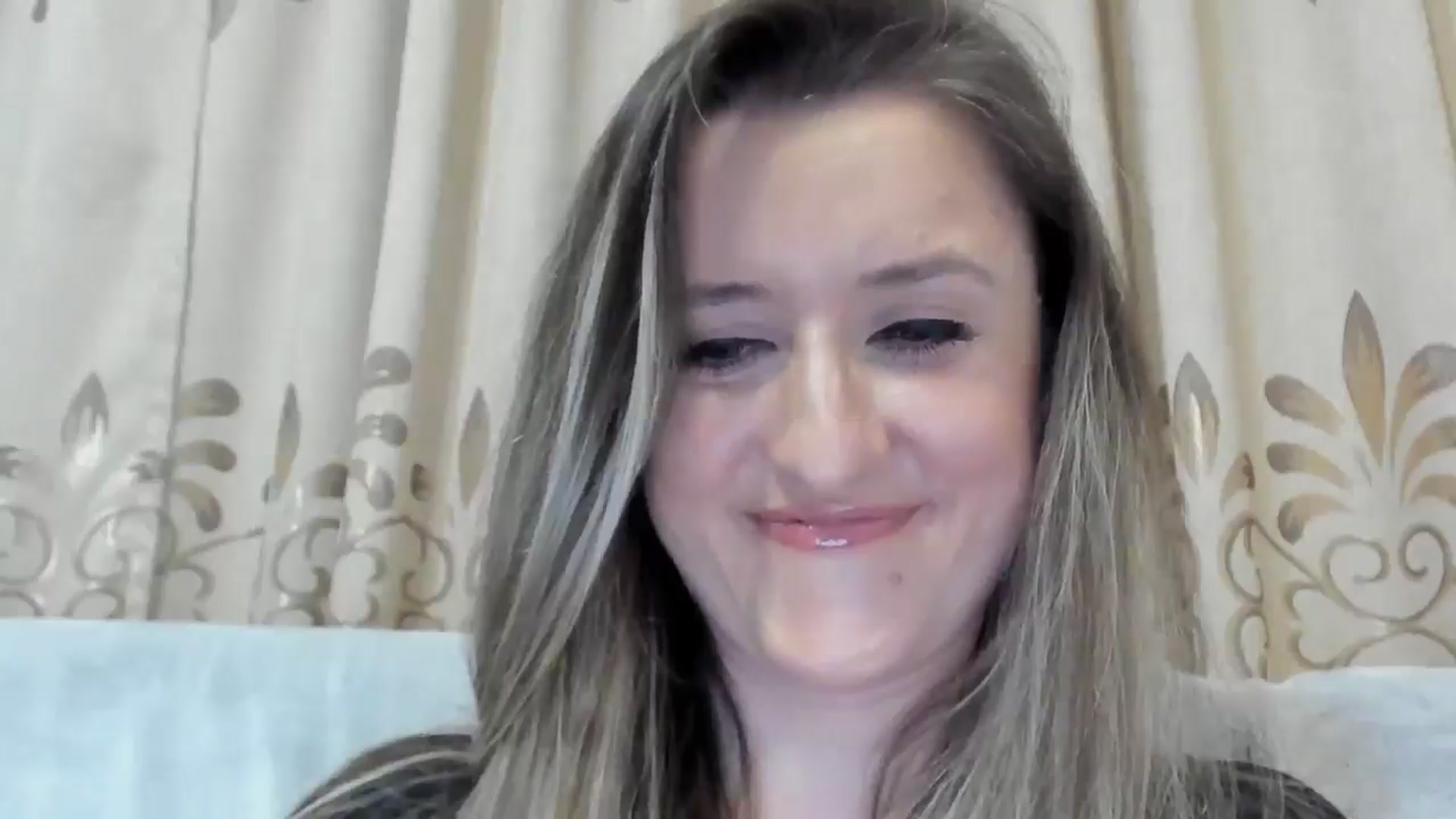 Gallery image thumbnail from BestDream's myfreecams stream on, 04/02/2025, 22:59 image 2 of 20