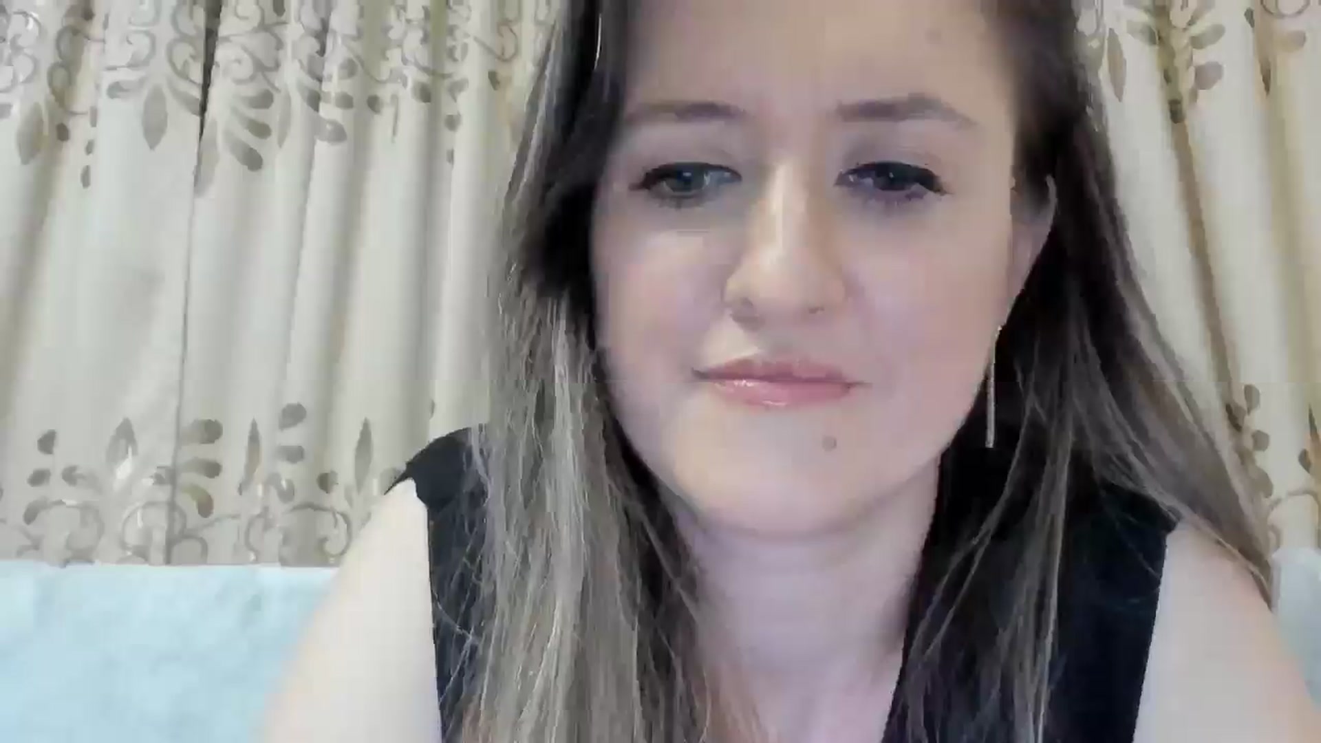 Gallery image thumbnail from BestDream's myfreecams stream on, 04/03/2025, 24:00 image 2 of 20