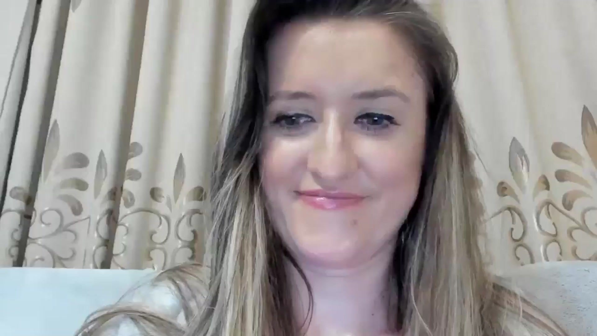 Gallery image thumbnail from BestDream's myfreecams stream on, 04/07/2025, 24:01 image 4 of 20