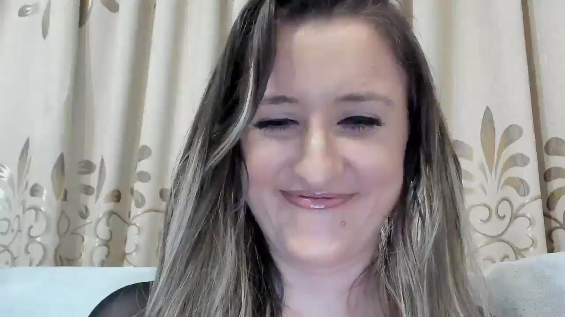 Gallery image thumbnail from BestDream's myfreecams stream on, 04/07/2025, 21:09 image 8 of 20