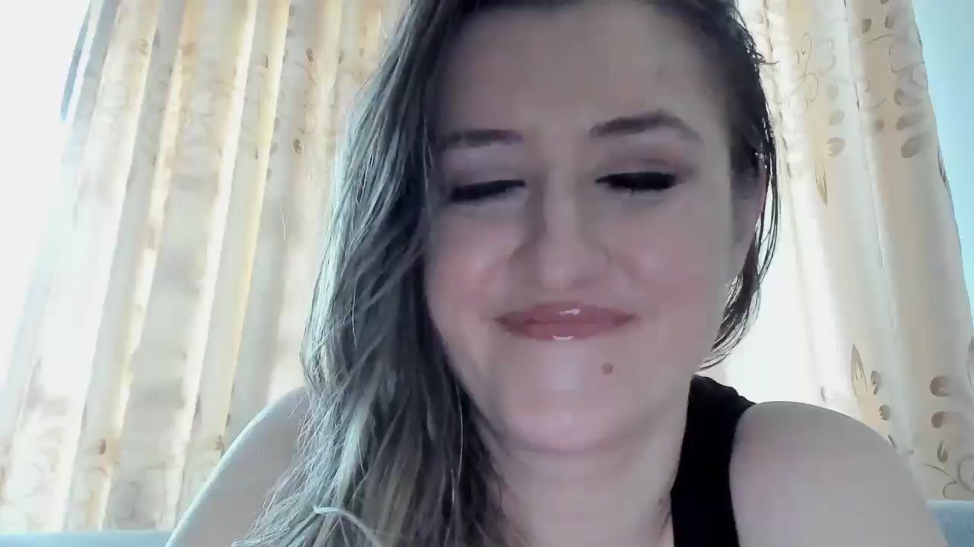 Gallery image thumbnail from BestDream's myfreecams stream on, 04/13/2025, 10:18 image 1 of 20