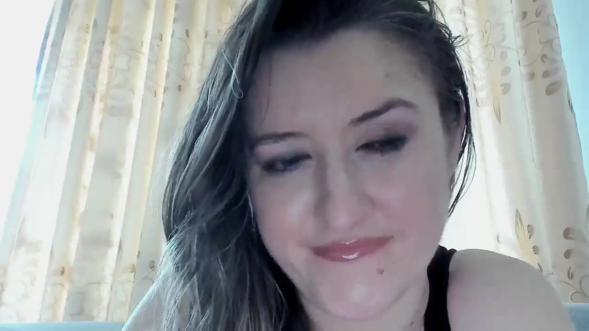 Gallery image thumbnail from BestDream's myfreecams stream on, 04/13/2025, 10:18 image 16 of 20