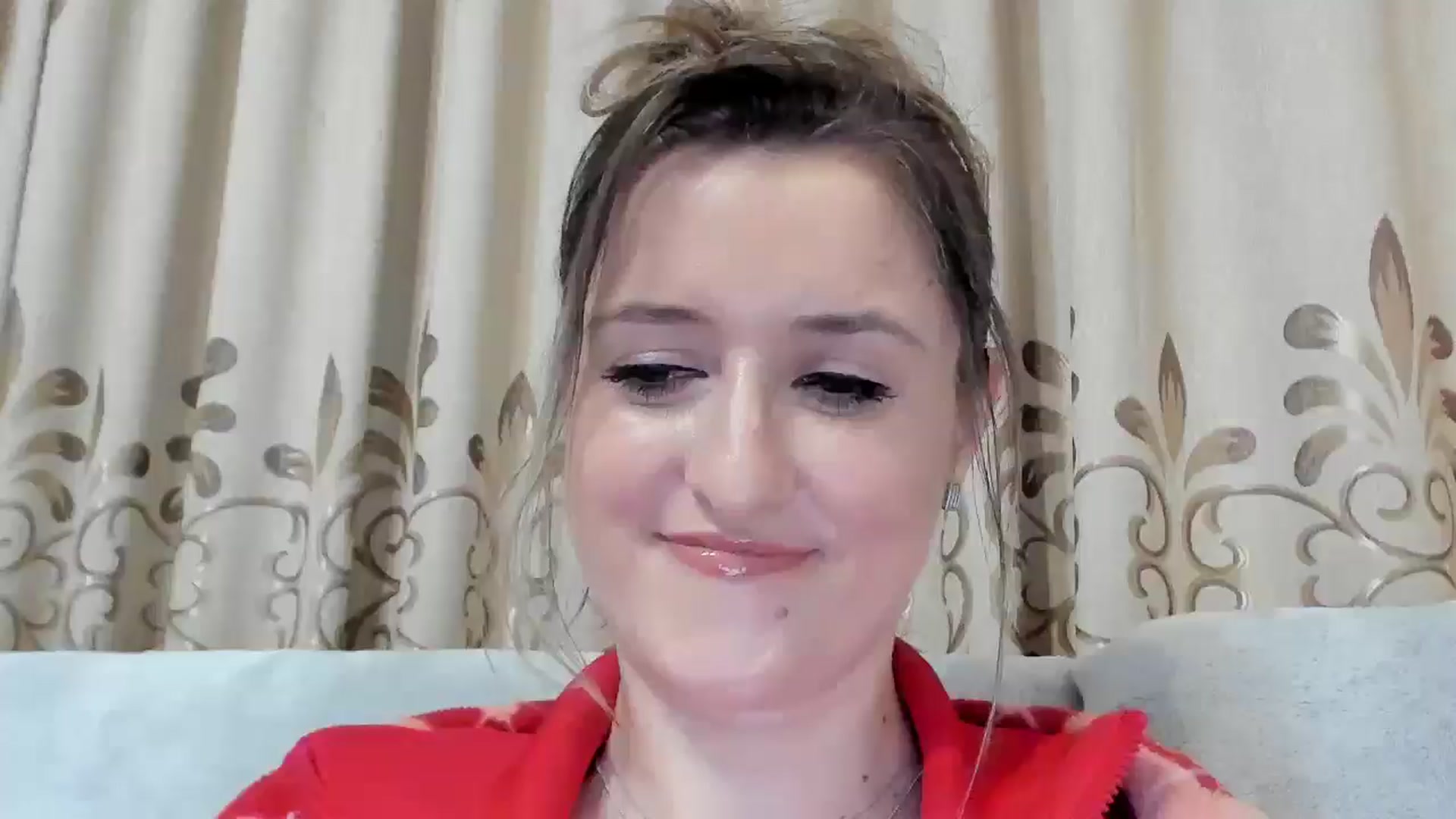 Gallery image thumbnail from BestDream's myfreecams stream on, 04/14/2025, 22:06 image 1 of 20