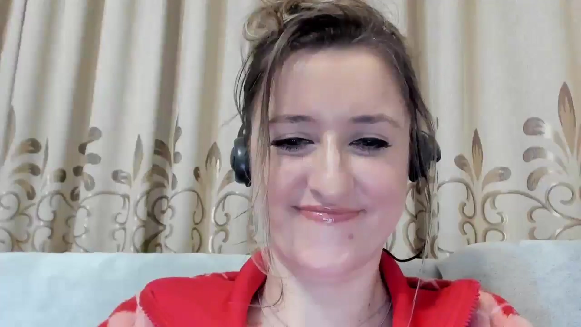 Gallery image thumbnail from BestDream's myfreecams stream on, 04/14/2025, 22:06 image 12 of 20