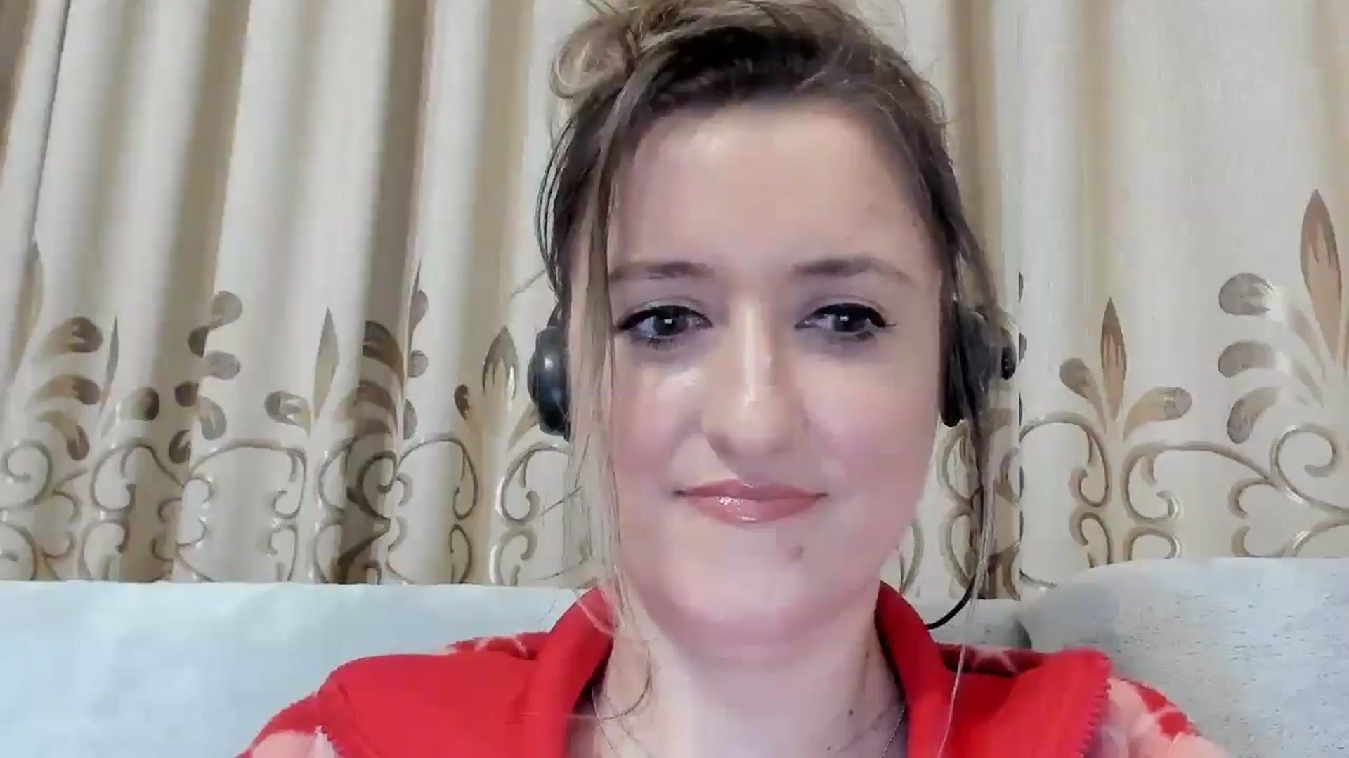 Gallery image thumbnail from BestDream's myfreecams stream on, 04/14/2025, 22:06 image 13 of 20