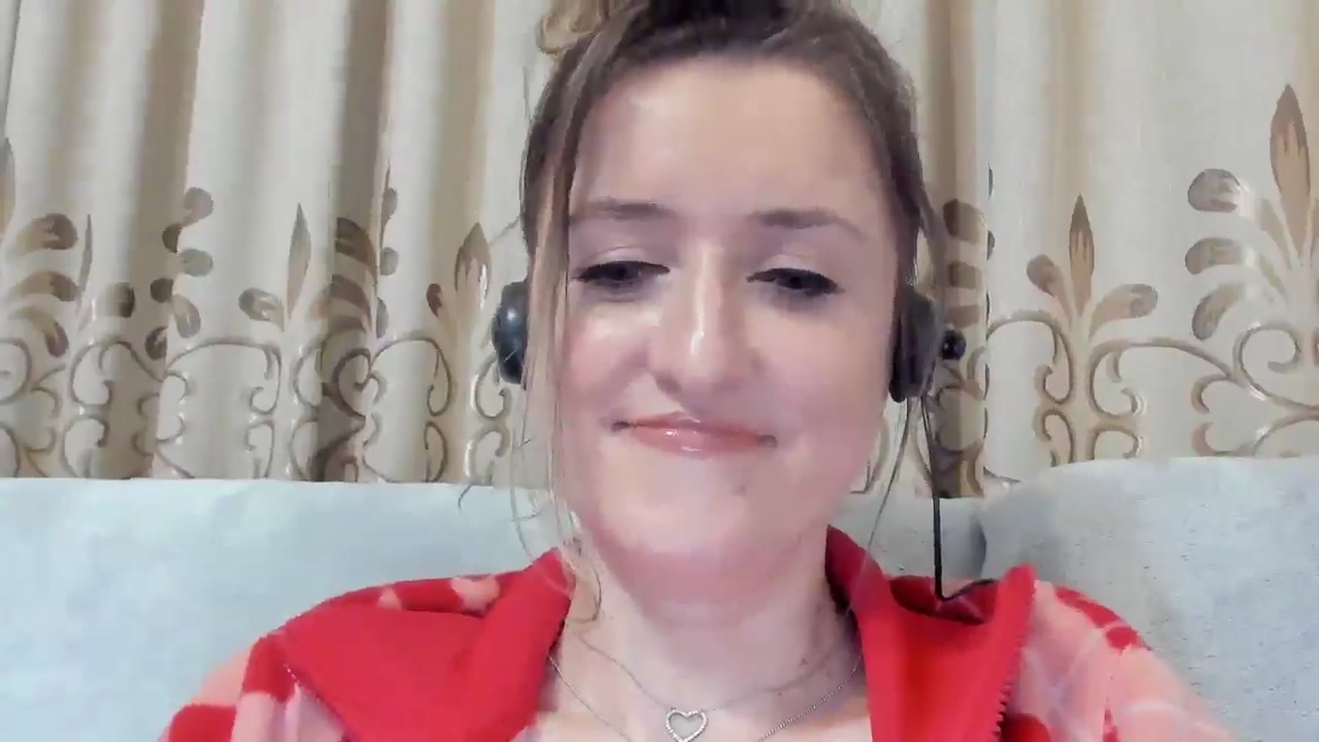 Gallery image thumbnail from BestDream's myfreecams stream on, 04/14/2025, 23:14 image 2 of 20