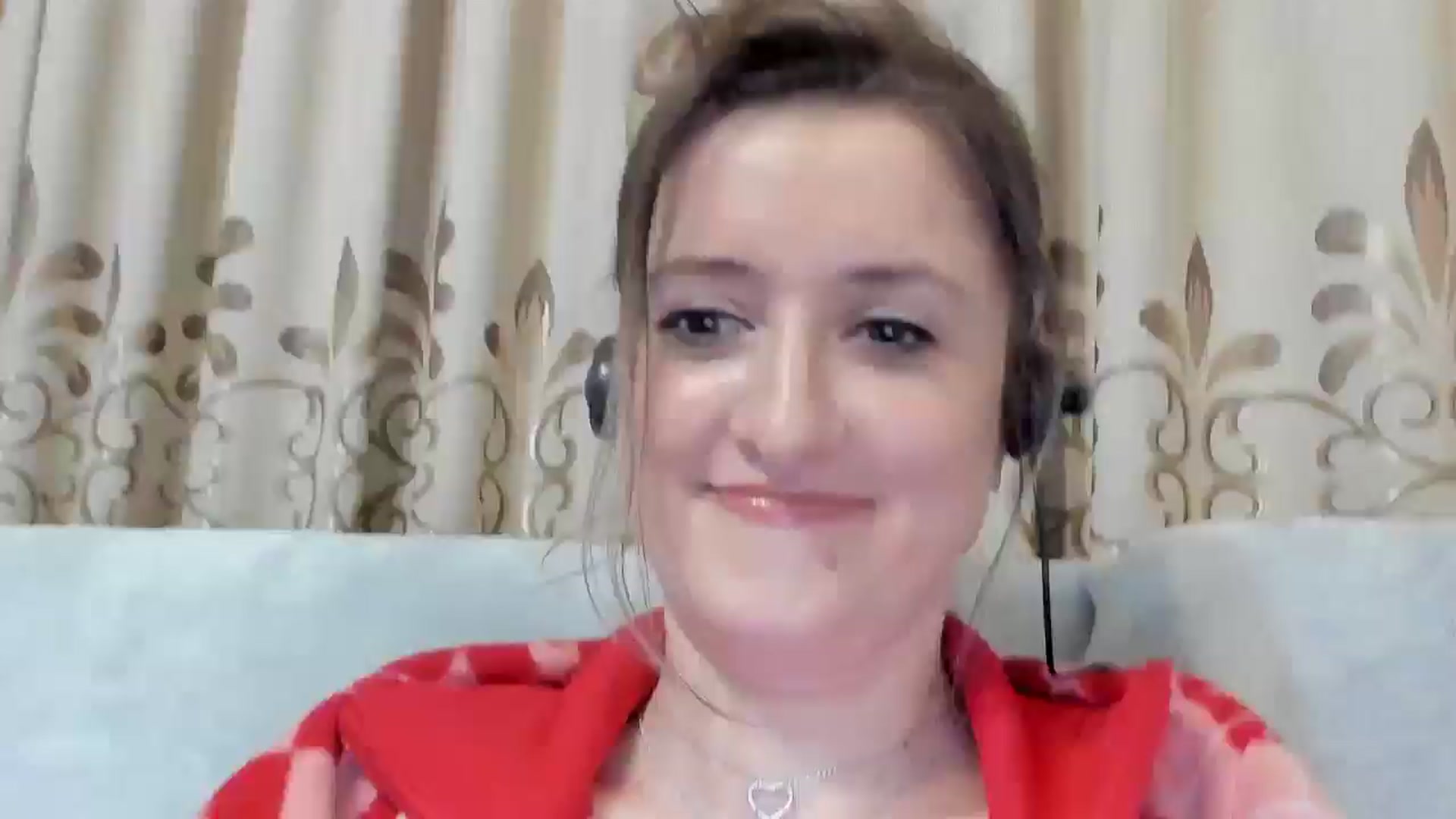 Gallery image thumbnail from BestDream's myfreecams stream on, 04/14/2025, 23:14 image 9 of 20
