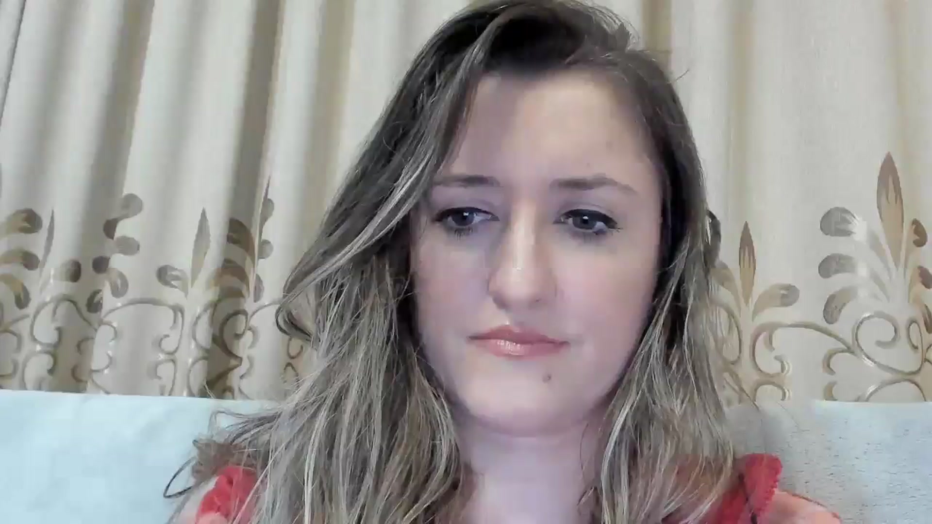 Gallery image thumbnail from BestDream's myfreecams stream on, 04/15/2025, 01:18 image 4 of 20