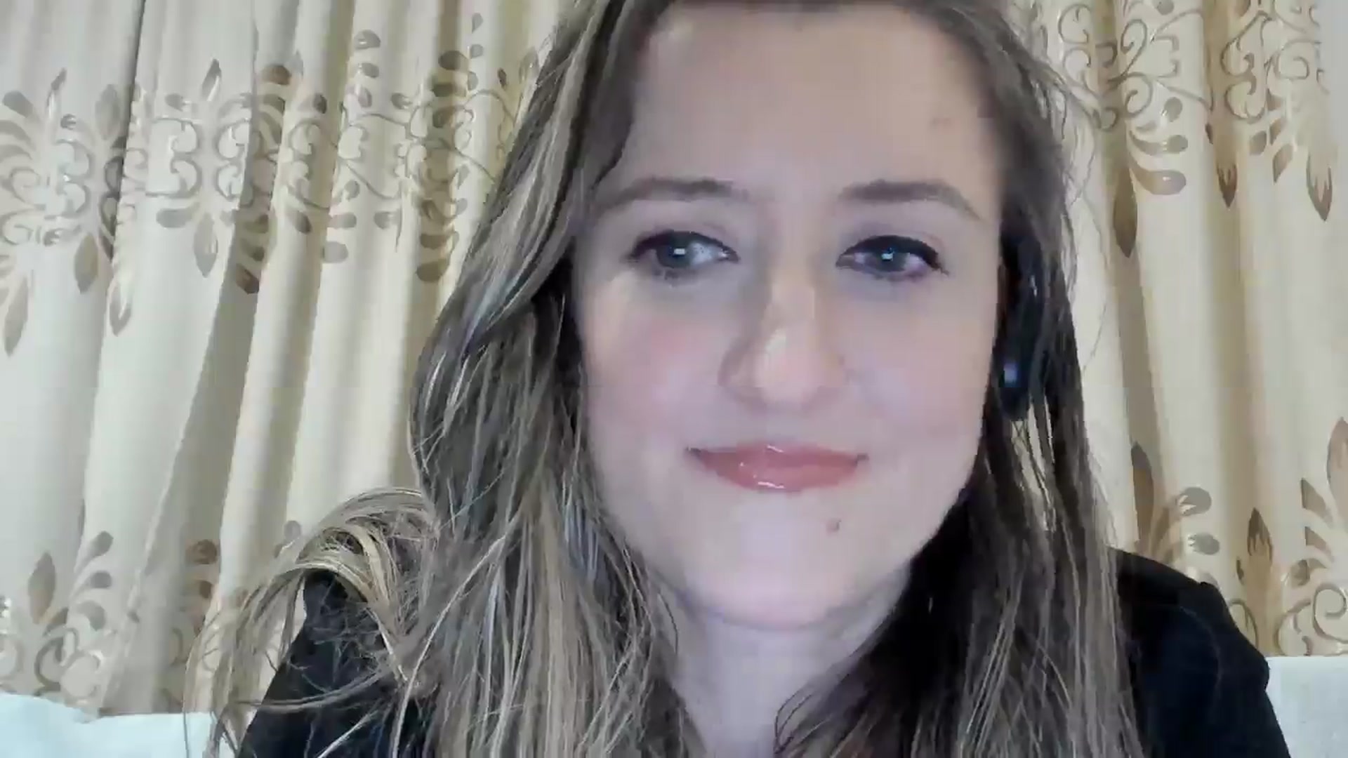 Gallery image thumbnail from BestDream's myfreecams stream on, 04/15/2025, 20:39 image 10 of 20