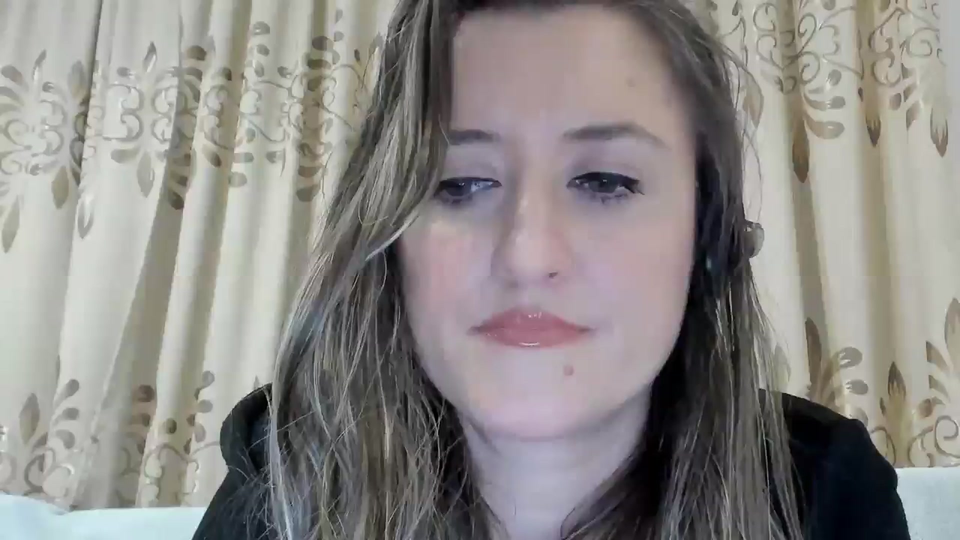 Gallery image thumbnail from BestDream's myfreecams stream on, 04/15/2025, 20:39 image 8 of 20