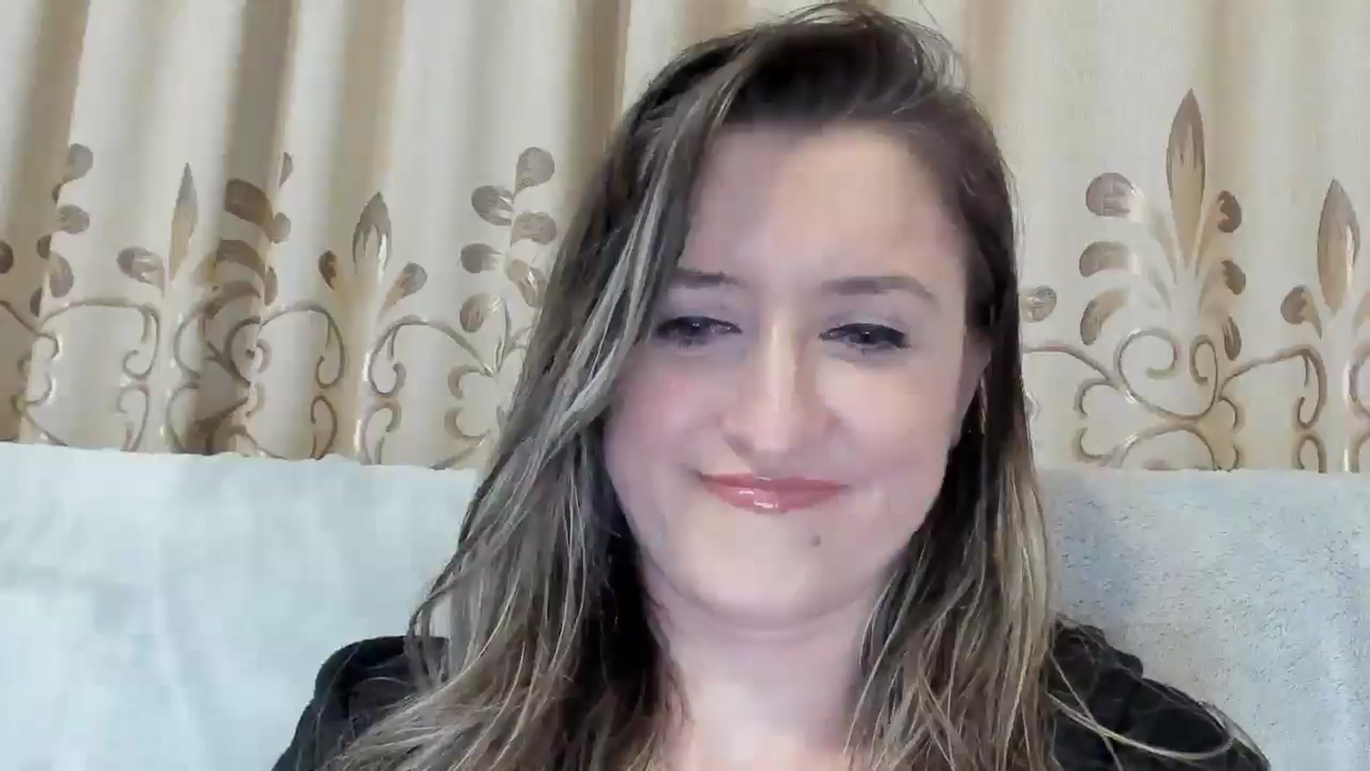 Gallery image thumbnail from BestDream's myfreecams stream on, 04/15/2025, 21:58 image 14 of 20