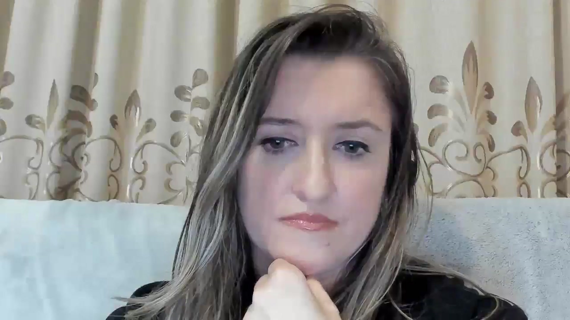 Gallery image thumbnail from BestDream's myfreecams stream on, 04/15/2025, 22:49 image 12 of 20