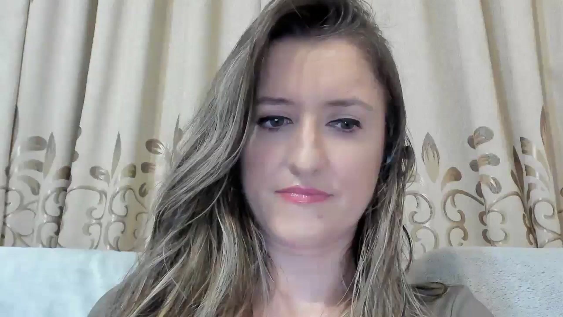 Gallery image thumbnail from BestDream's myfreecams stream on, 04/16/2025, 22:19 image 8 of 20