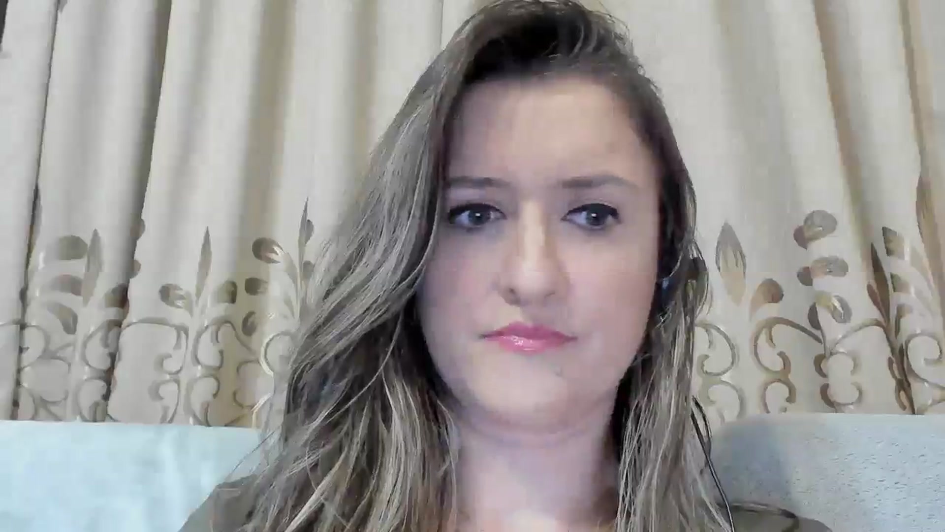 Gallery image thumbnail from BestDream's myfreecams stream on, 04/16/2025, 22:19 image 16 of 20