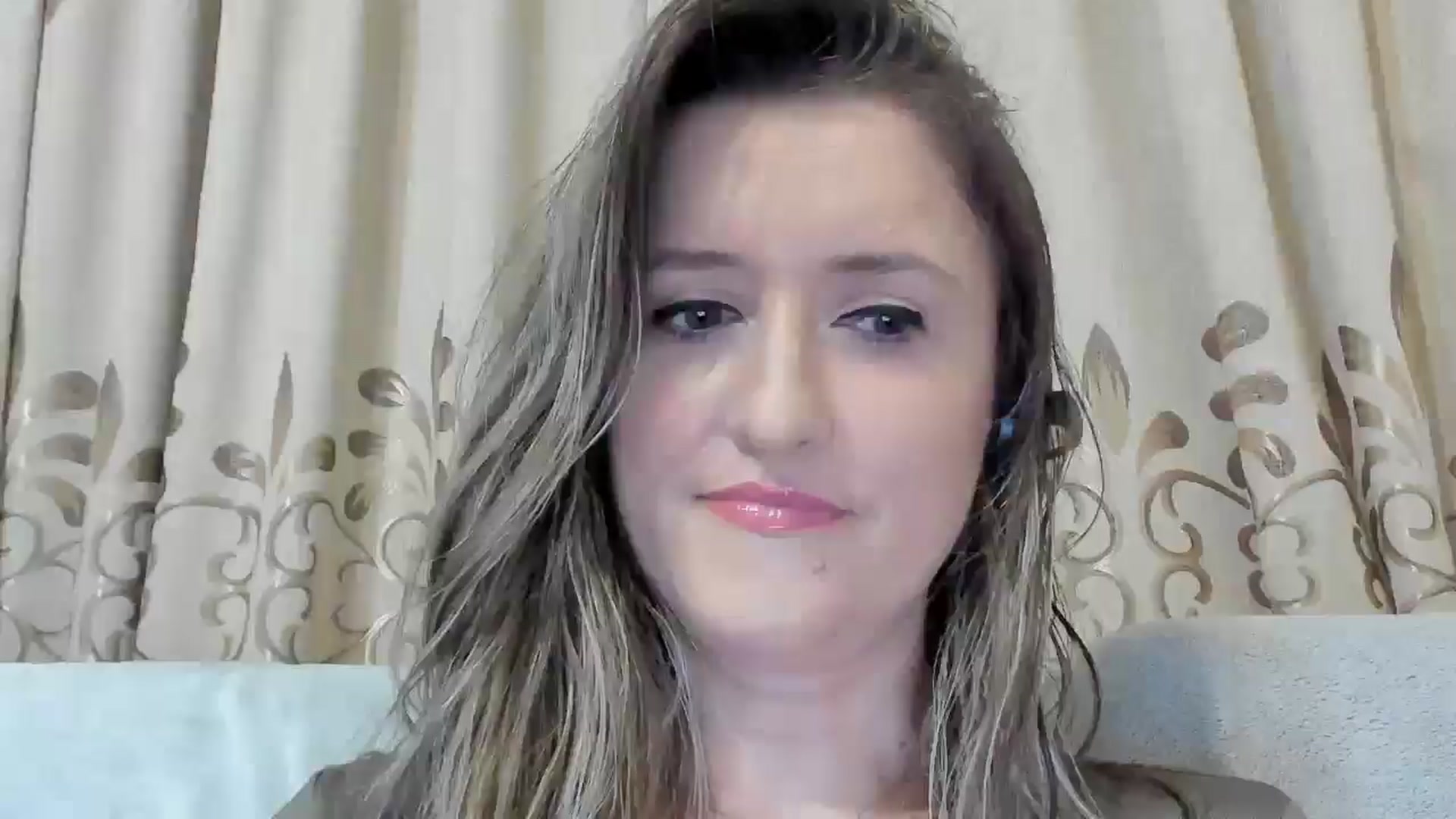 Gallery image thumbnail from BestDream's myfreecams stream on, 04/16/2025, 22:19 image 20 of 20