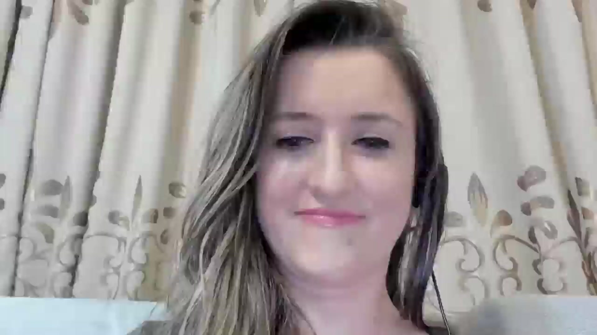 Gallery image thumbnail from BestDream's myfreecams stream on, 04/16/2025, 23:32 image 11 of 20