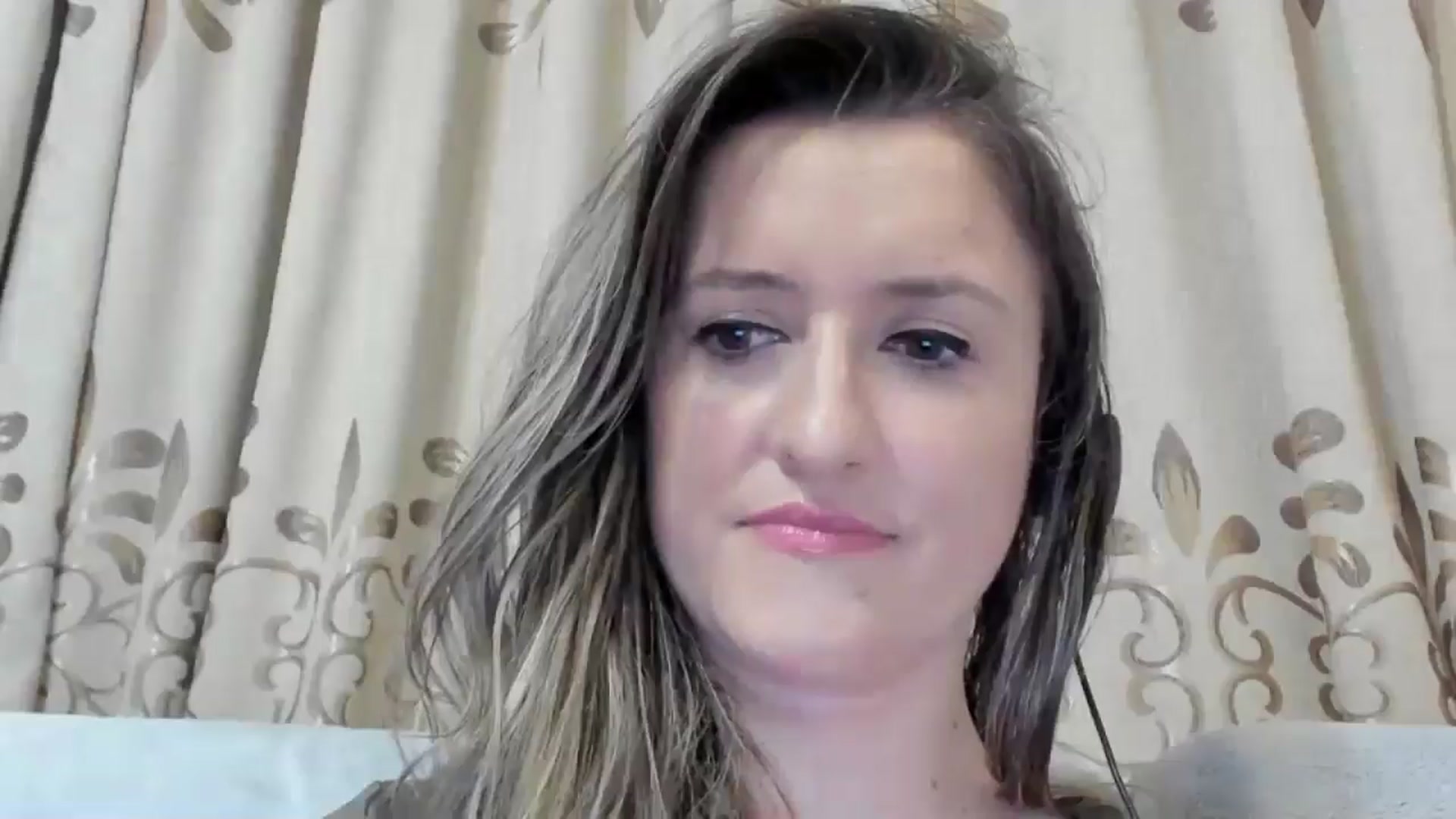 Gallery image thumbnail from BestDream's myfreecams stream on, 04/16/2025, 23:32 image 18 of 20