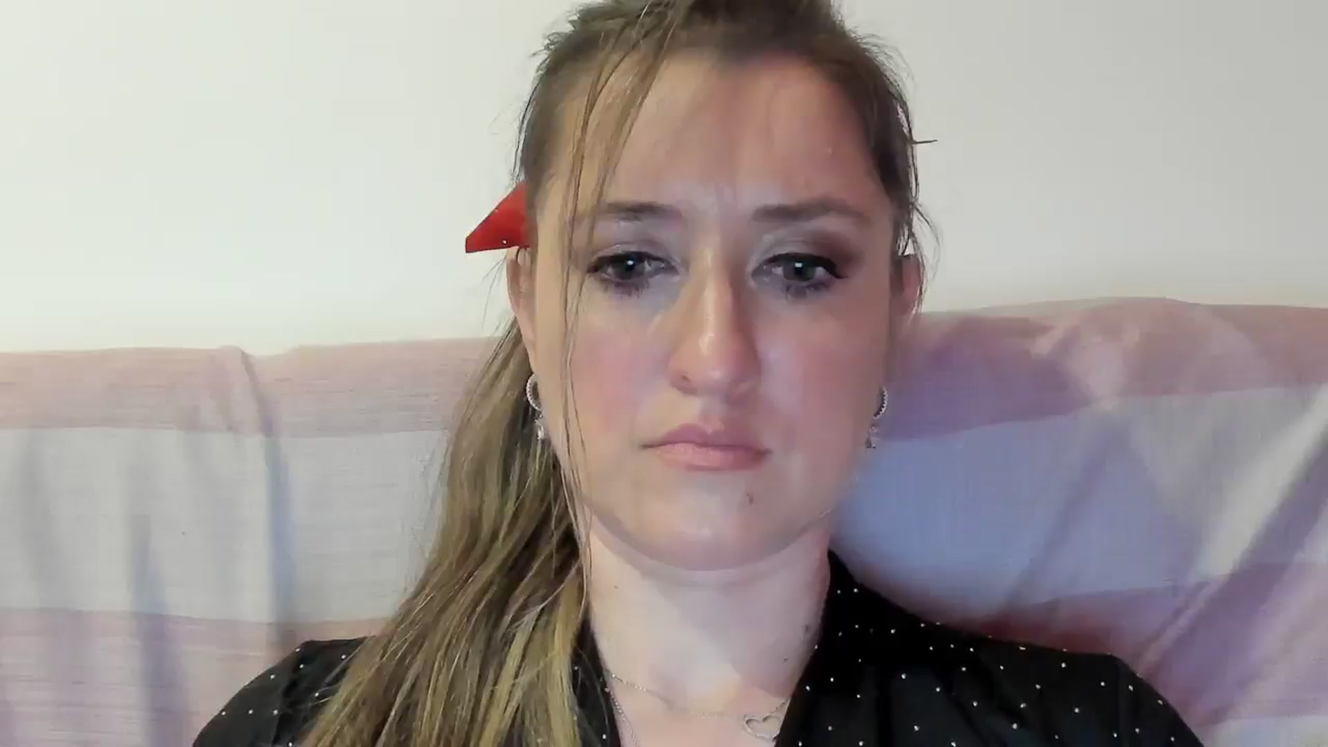 Gallery image thumbnail from BestDream's myfreecams stream on, 04/21/2025, 23:28 image 5 of 20