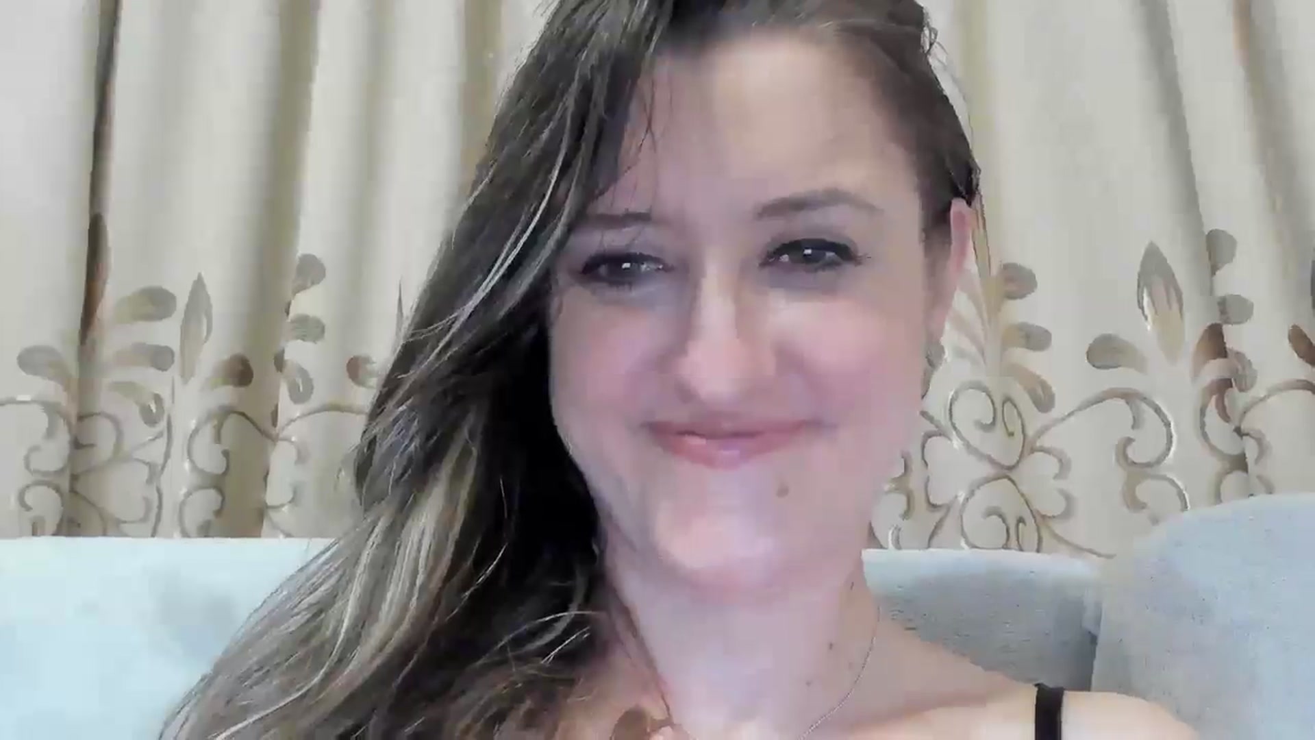 Gallery image thumbnail from BestDream's myfreecams stream on, 04/25/2025, 24:24 image 15 of 20