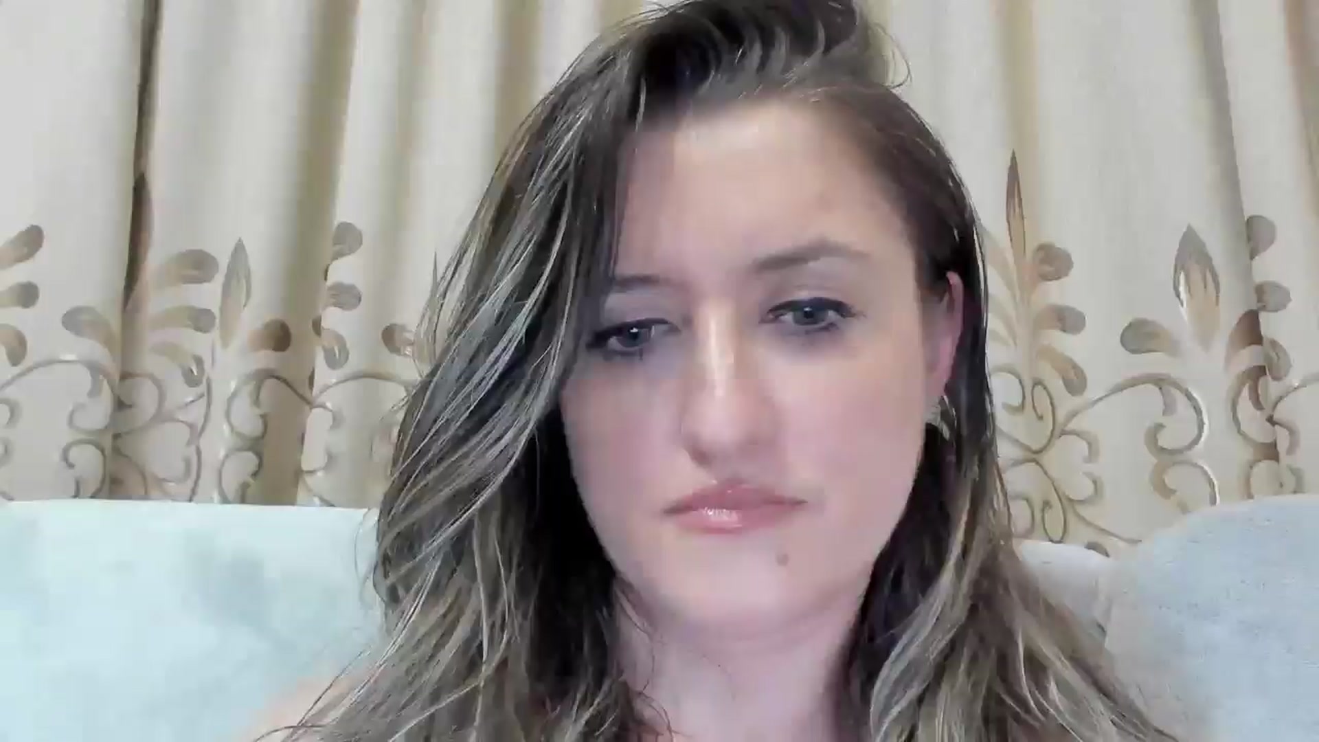 Gallery image thumbnail from BestDream's myfreecams stream on, 04/25/2025, 24:24 image 1 of 20