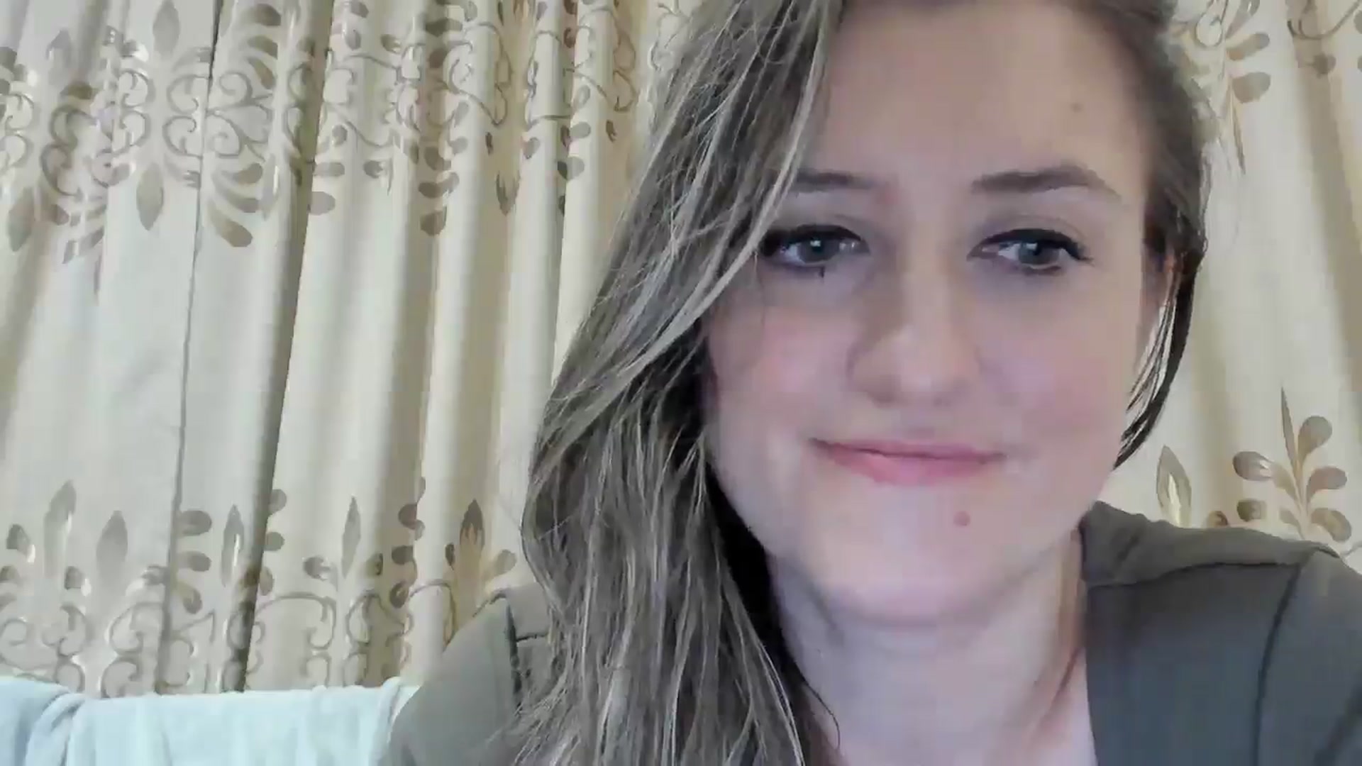 Gallery image thumbnail from BestDream's myfreecams stream on, 04/26/2025, 24:06 image 14 of 20