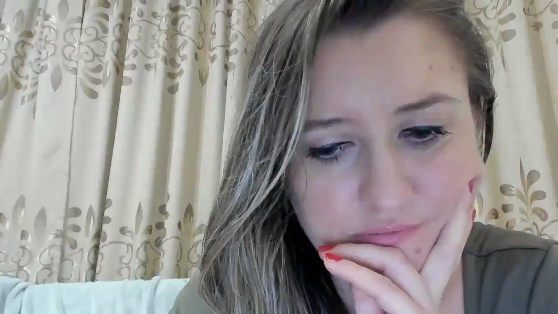 Gallery image thumbnail from BestDream's myfreecams stream on, 04/26/2025, 24:06 image 20 of 20