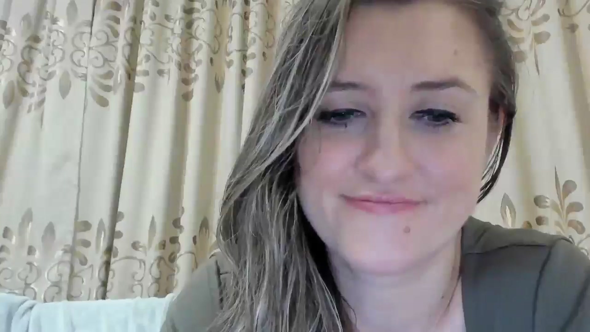 Gallery image thumbnail from BestDream's myfreecams stream on, 04/26/2025, 24:06 image 13 of 20