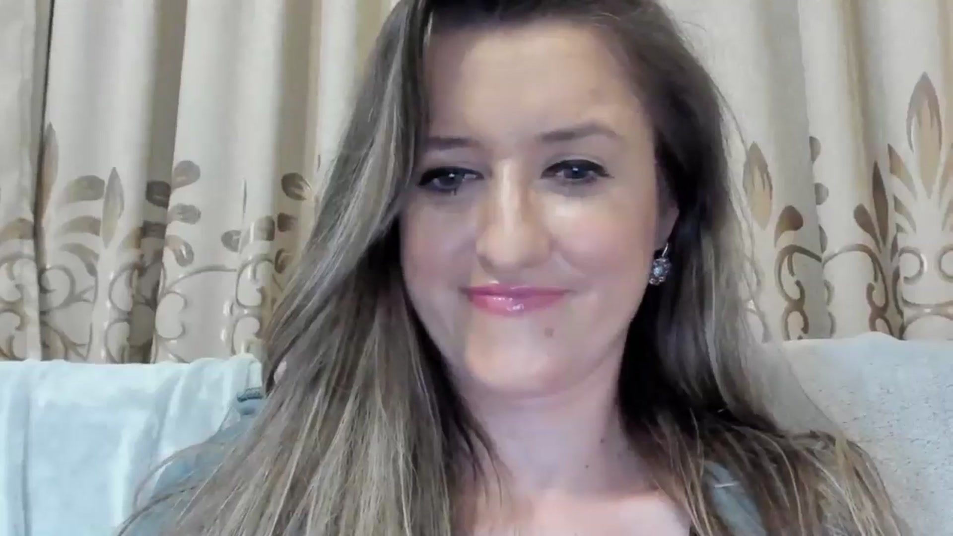 Gallery image thumbnail from BestDream's myfreecams stream on, 04/27/2025, 24:22 image 2 of 20