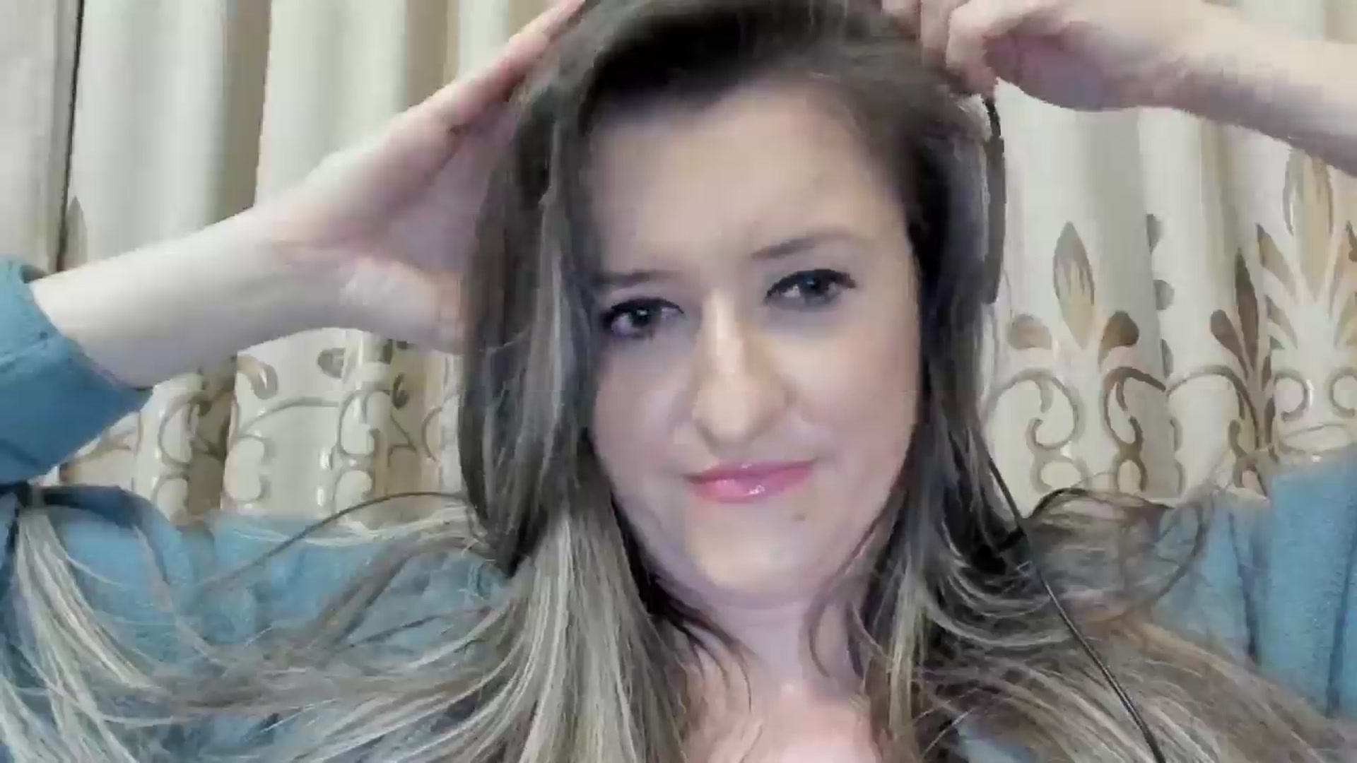Gallery image thumbnail from BestDream's myfreecams stream on, 04/27/2025, 24:22 image 3 of 20