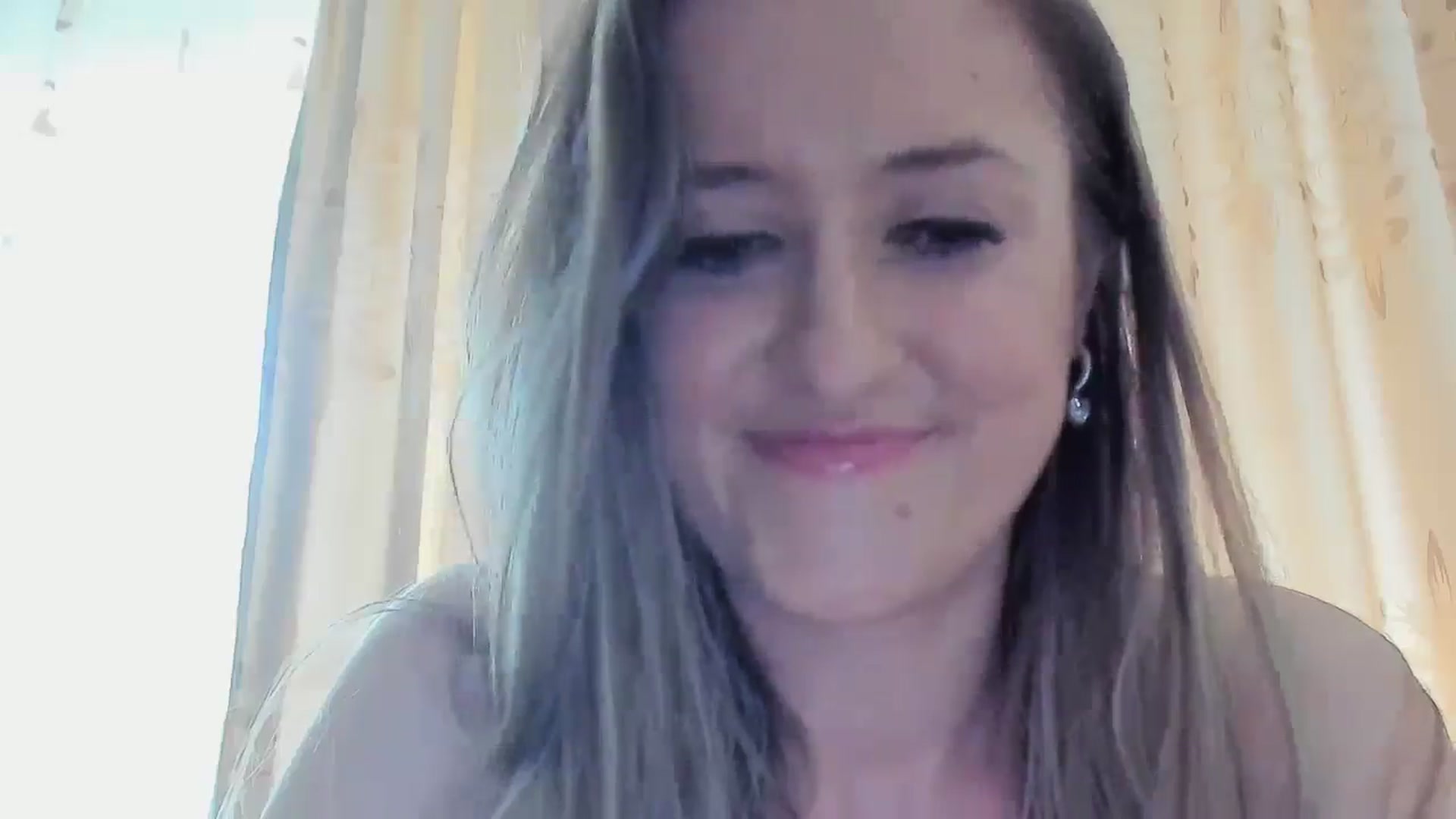 Gallery image thumbnail from BestDream's myfreecams stream on, 04/27/2025, 14:40 image 3 of 20