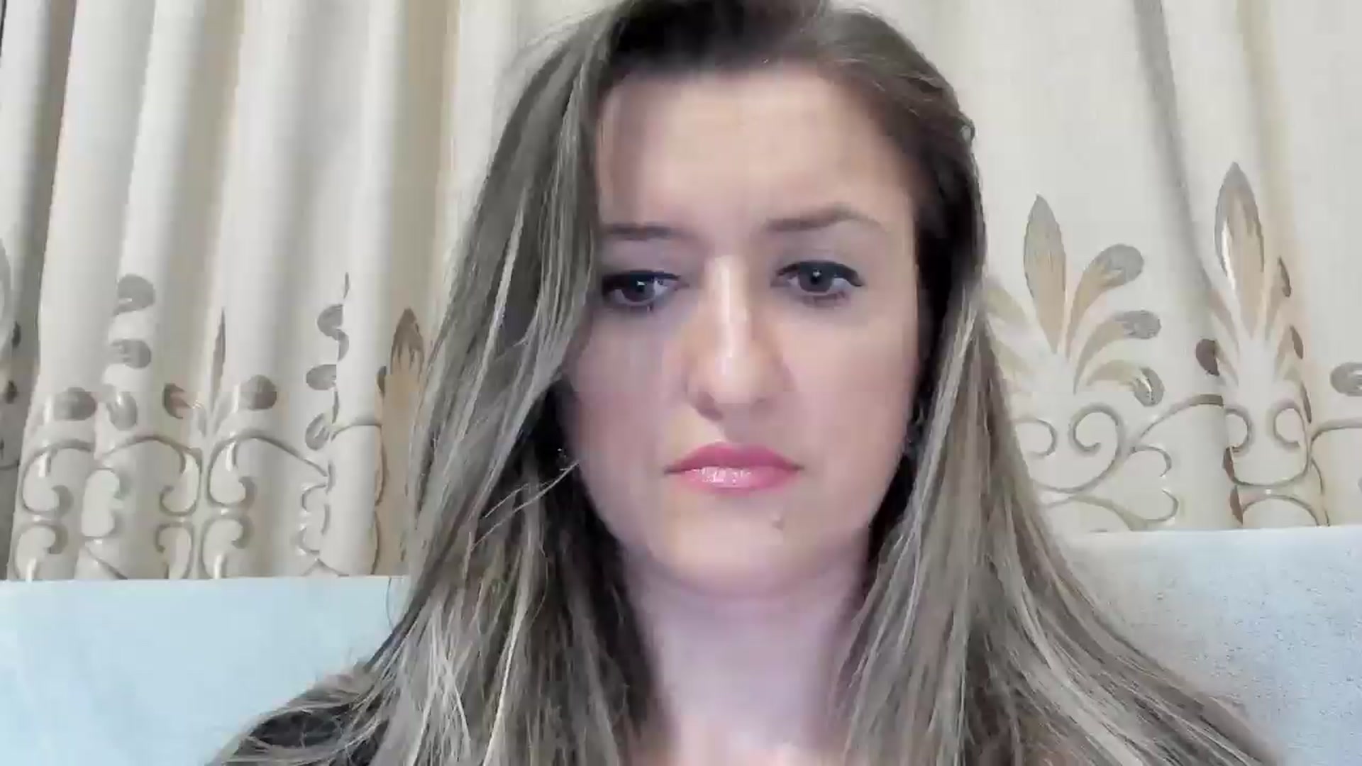 Gallery image thumbnail from BestDream's myfreecams stream on, 04/27/2025, 21:55 image 4 of 20