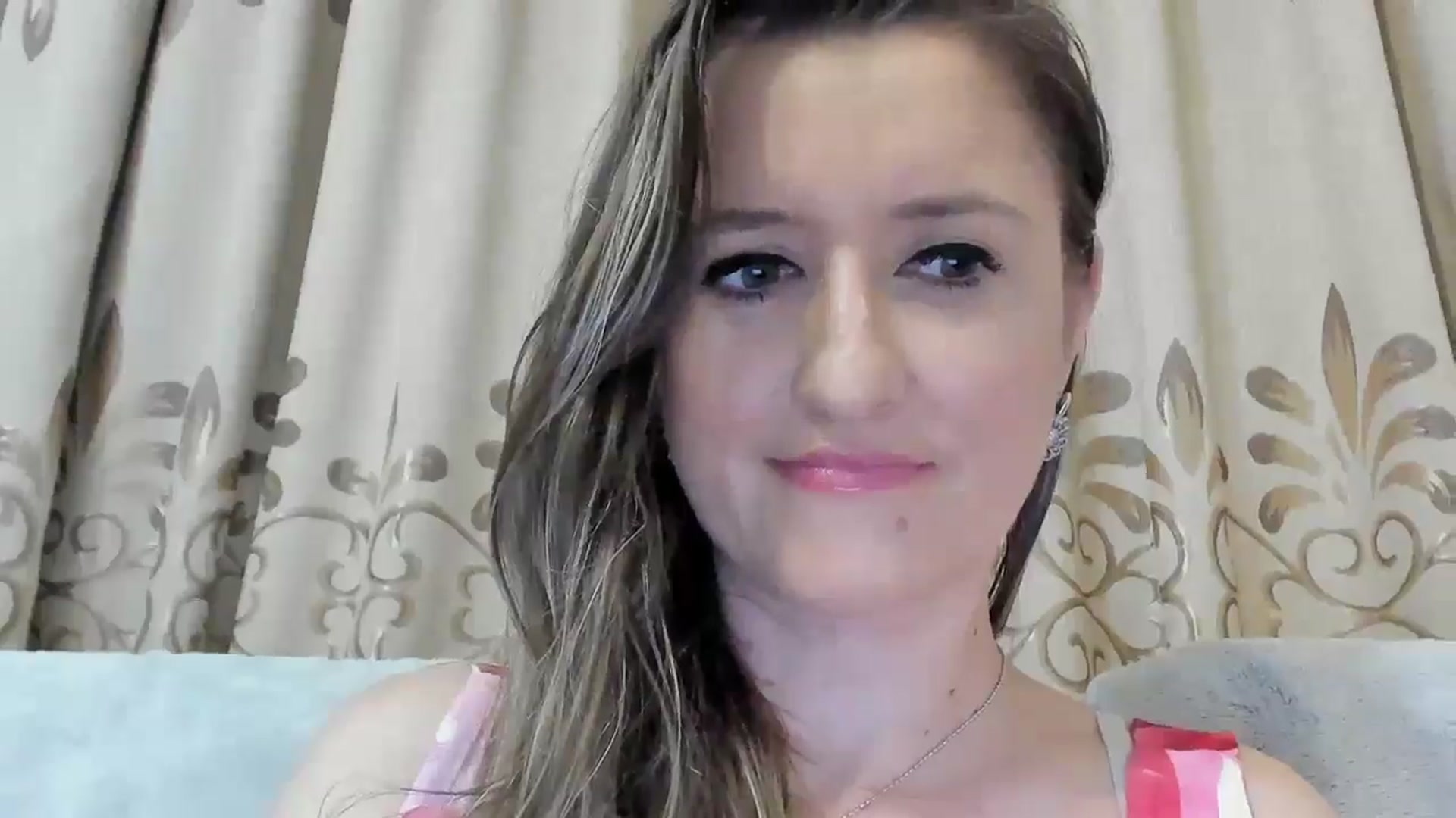 Gallery image thumbnail from BestDream's myfreecams stream on, 04/28/2025, 21:56 image 18 of 20