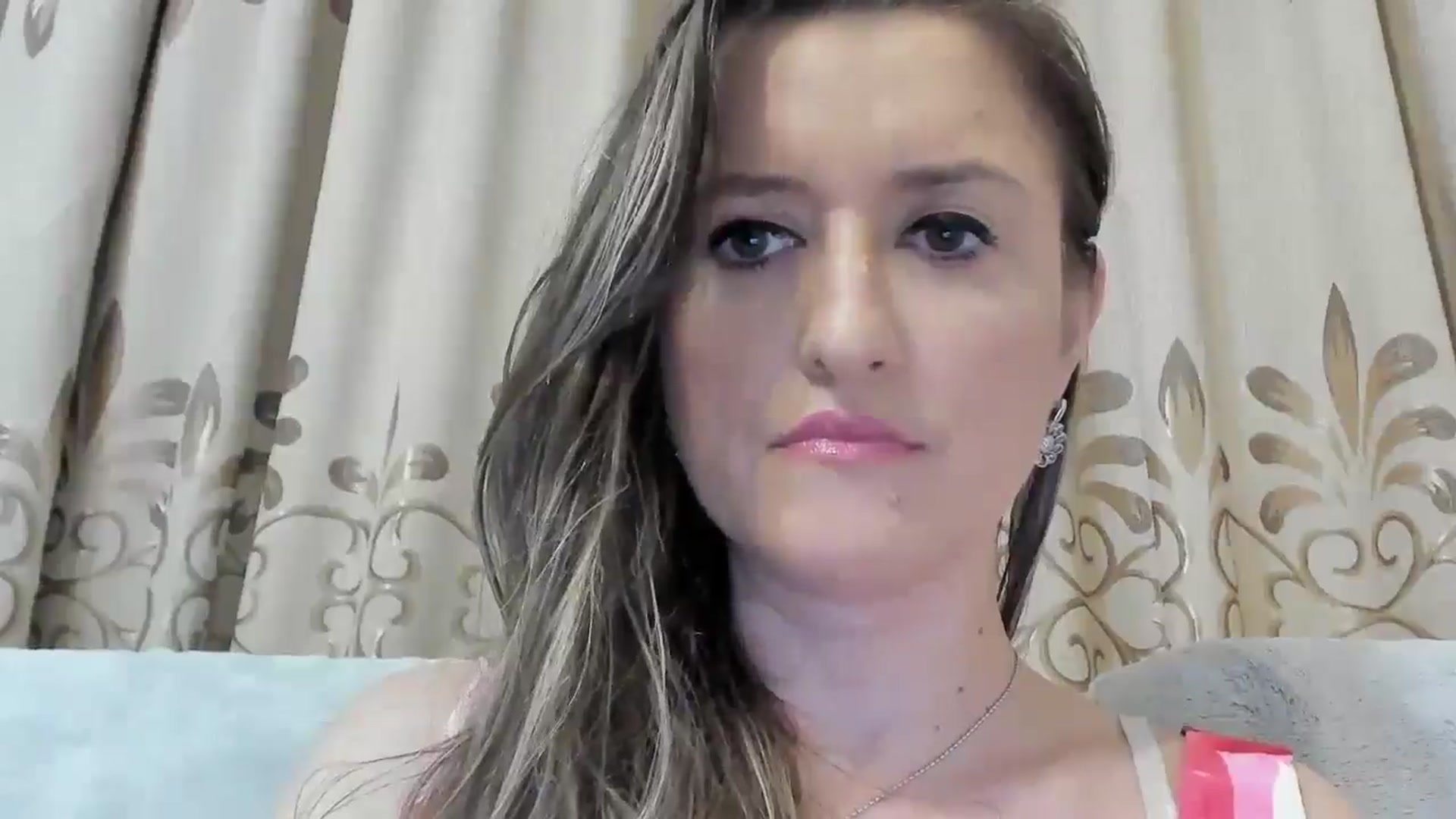 Gallery image thumbnail from BestDream's myfreecams stream on, 04/28/2025, 21:56 image 19 of 20