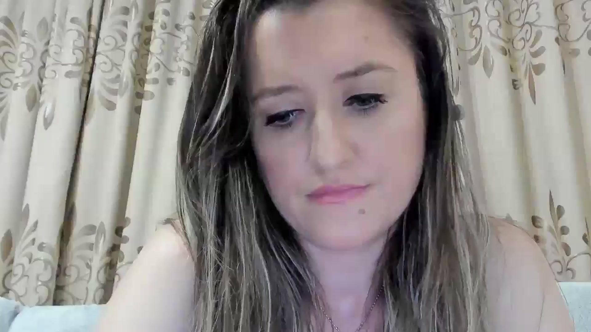 Gallery image thumbnail from BestDream's myfreecams stream on, 04/28/2025, 23:56 image 12 of 20