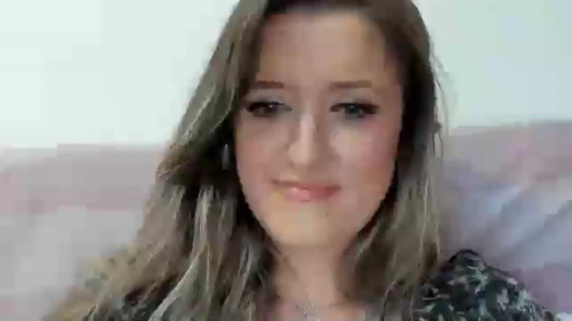 Gallery image thumbnail from BestDream's myfreecams stream on, 05/04/2025, 23:14 image 16 of 20