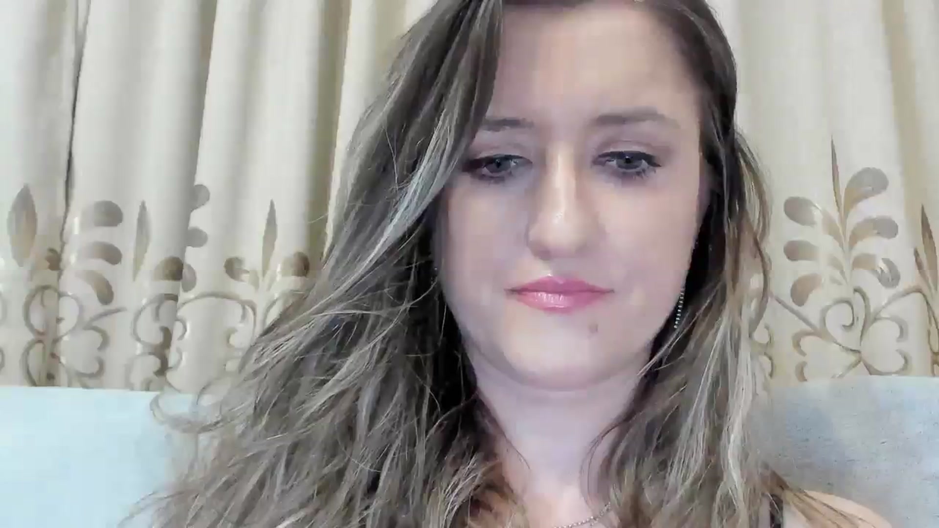 Gallery image thumbnail from BestDream's myfreecams stream on, 05/05/2025, 23:46 image 7 of 20